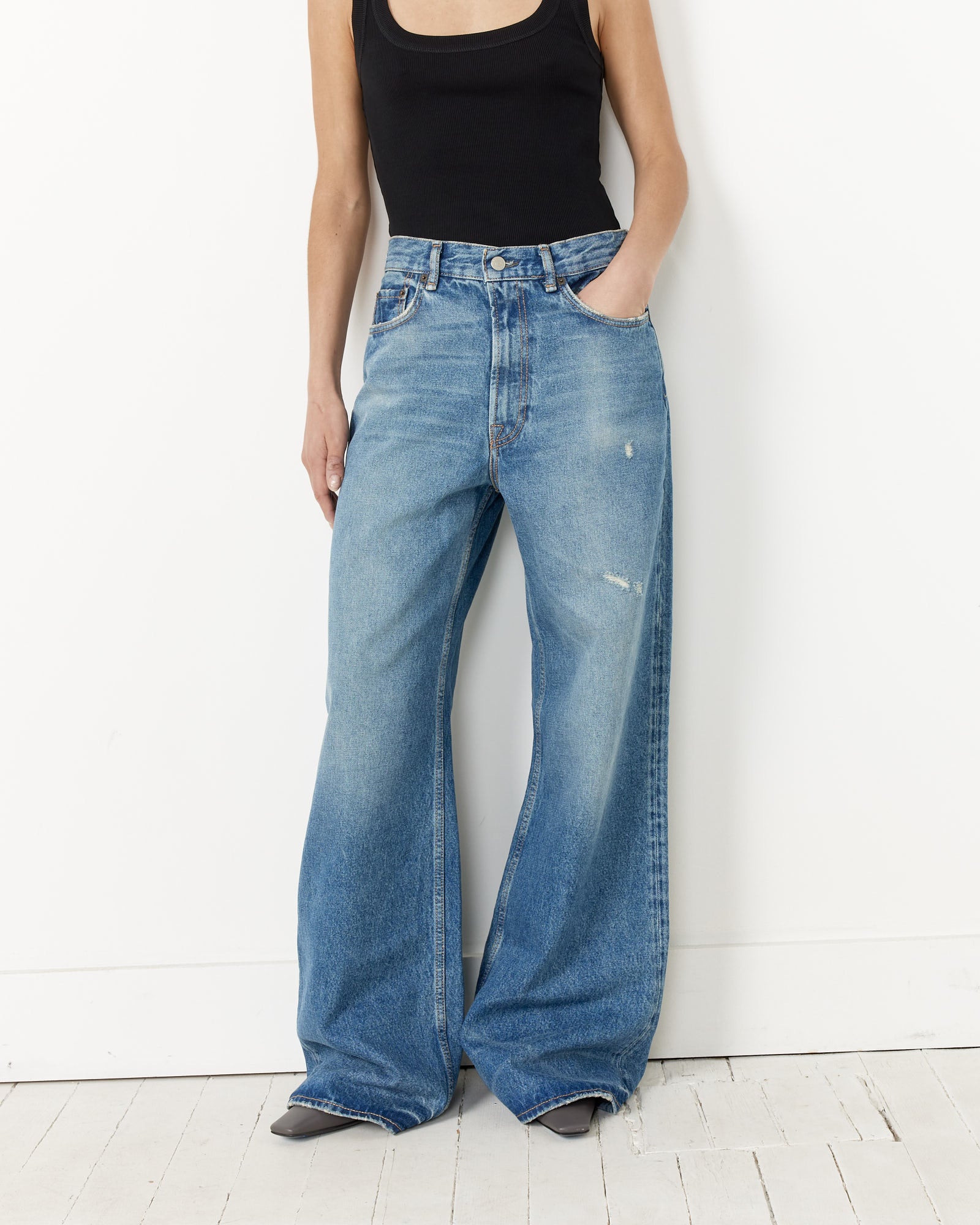 2022 Vintage Jean