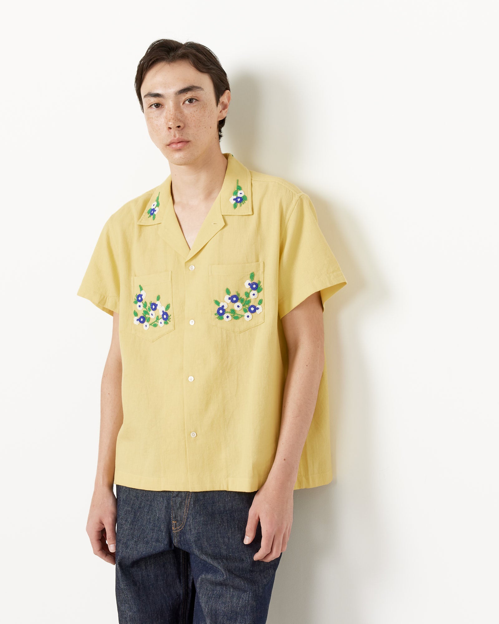 Beaded Chicory Short Sleeve Shirt in Yellow