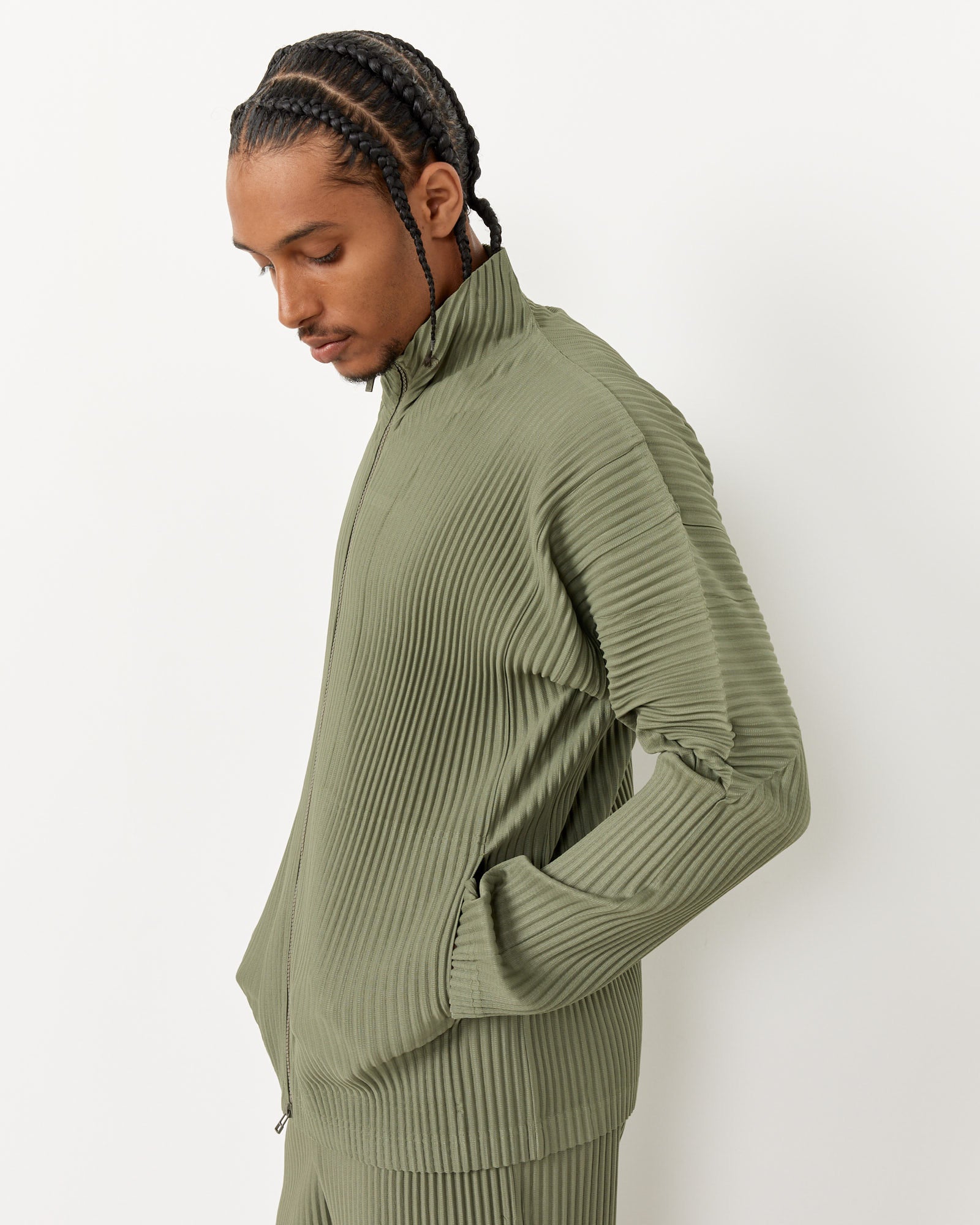 Color Pleats Jacket in Sage Green