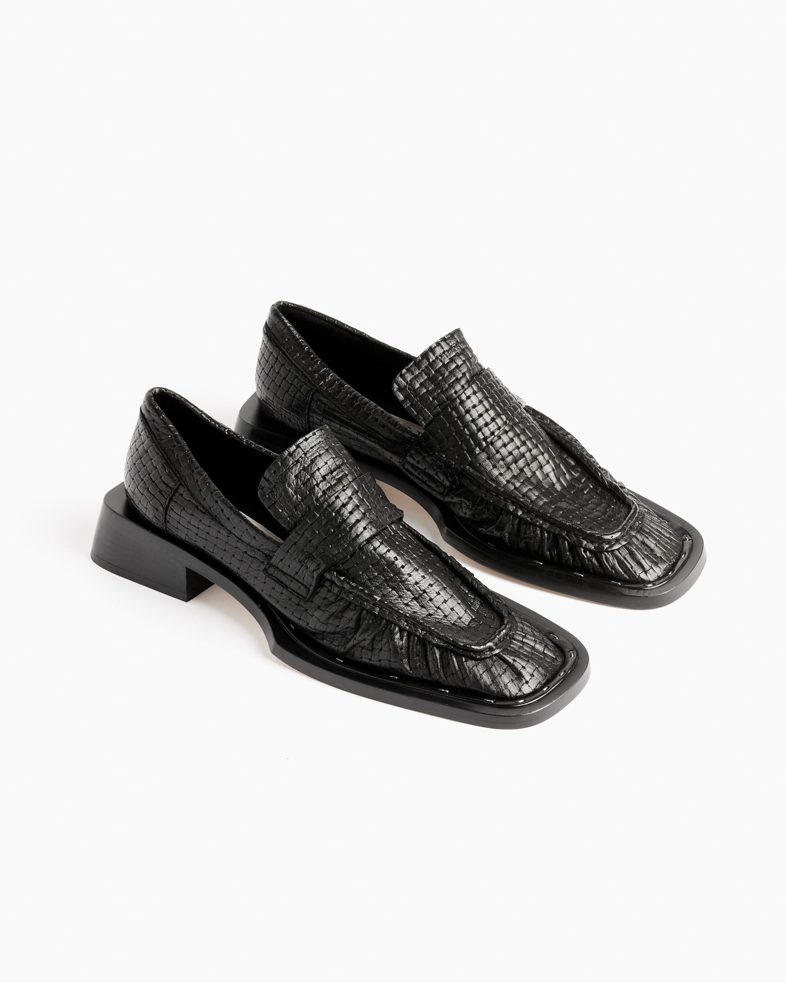 Airi Loafers in Black