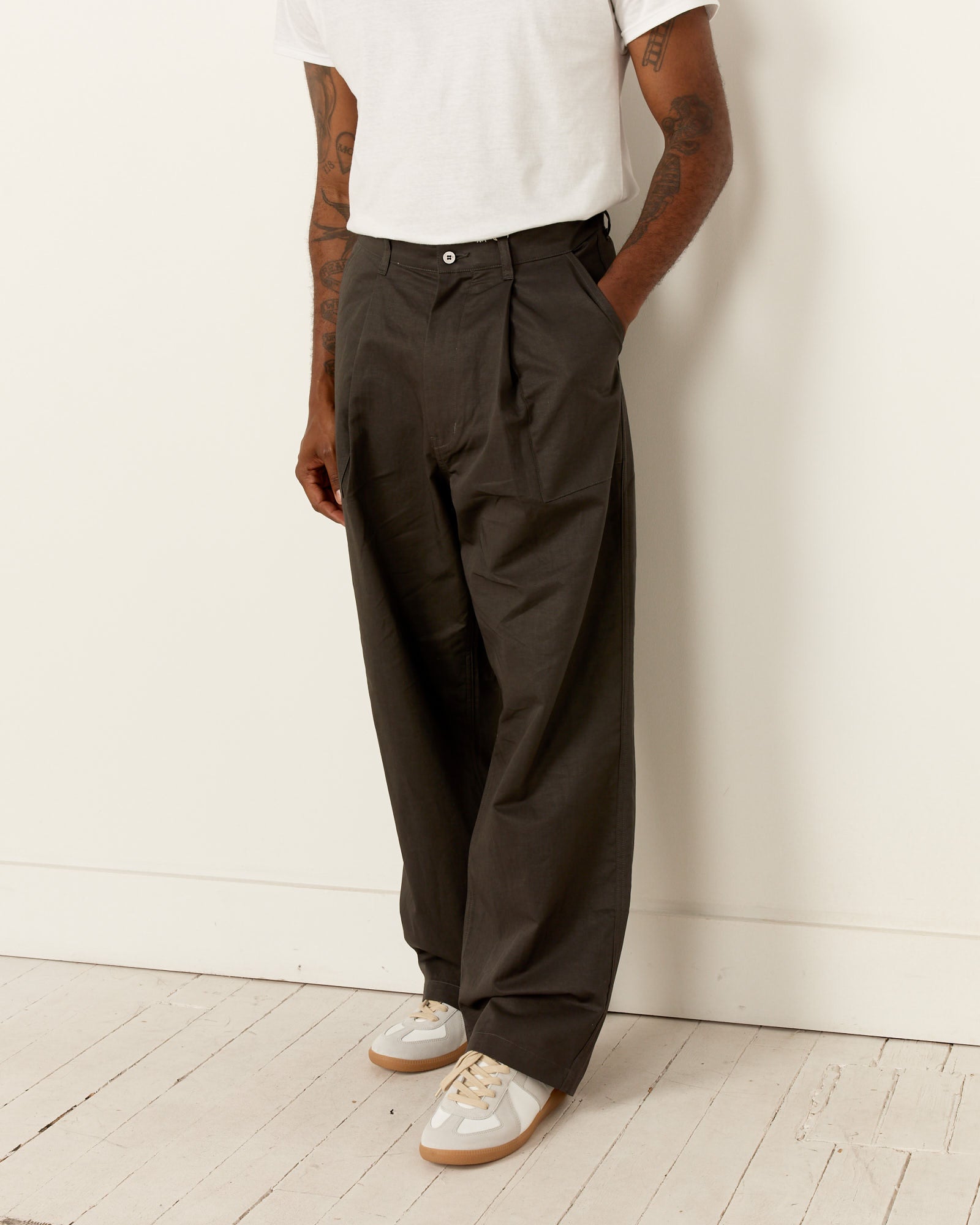 Linen Mixed Baker Pant in Charcoal