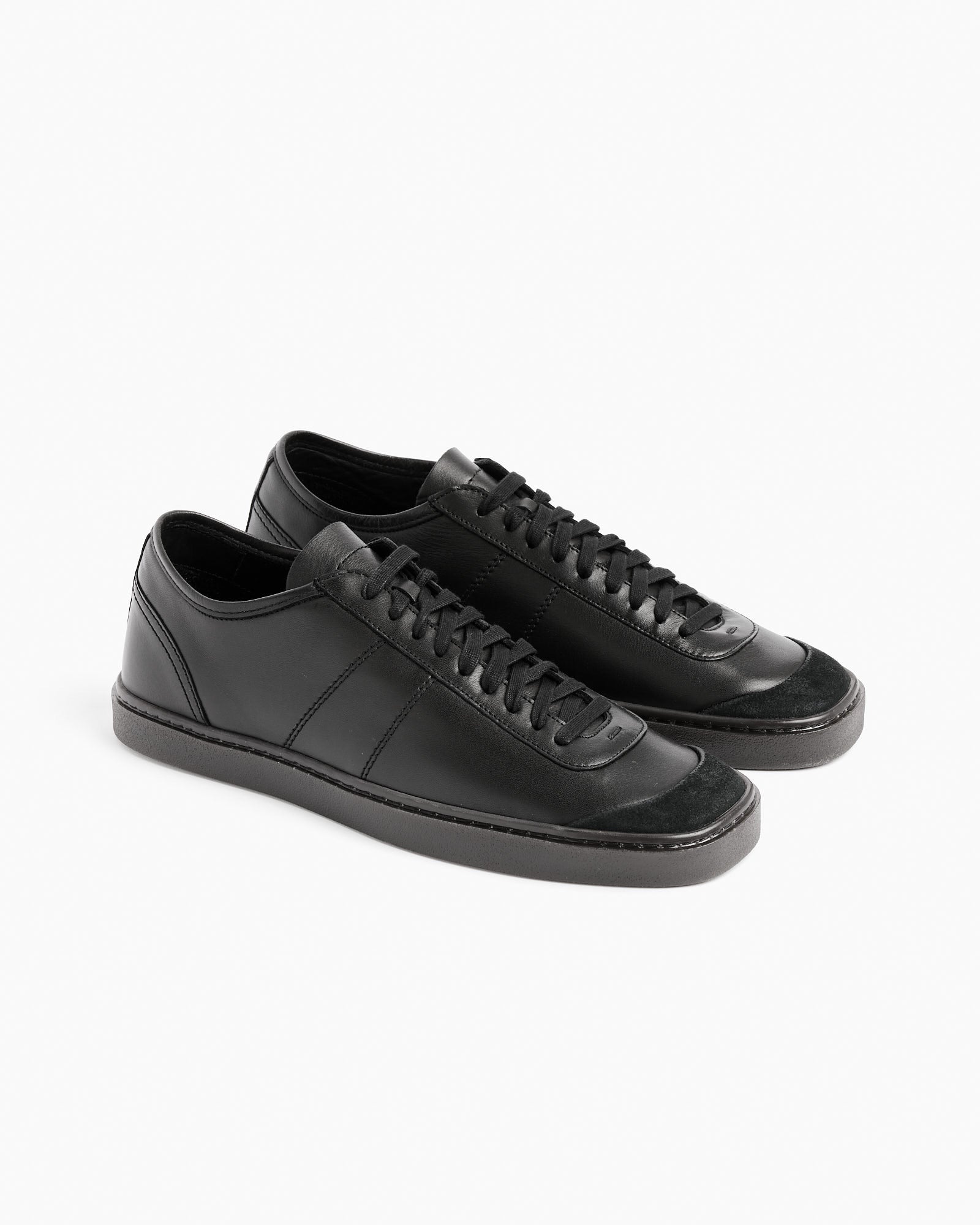 Linoleum Basic Laced Up Trainers in Black