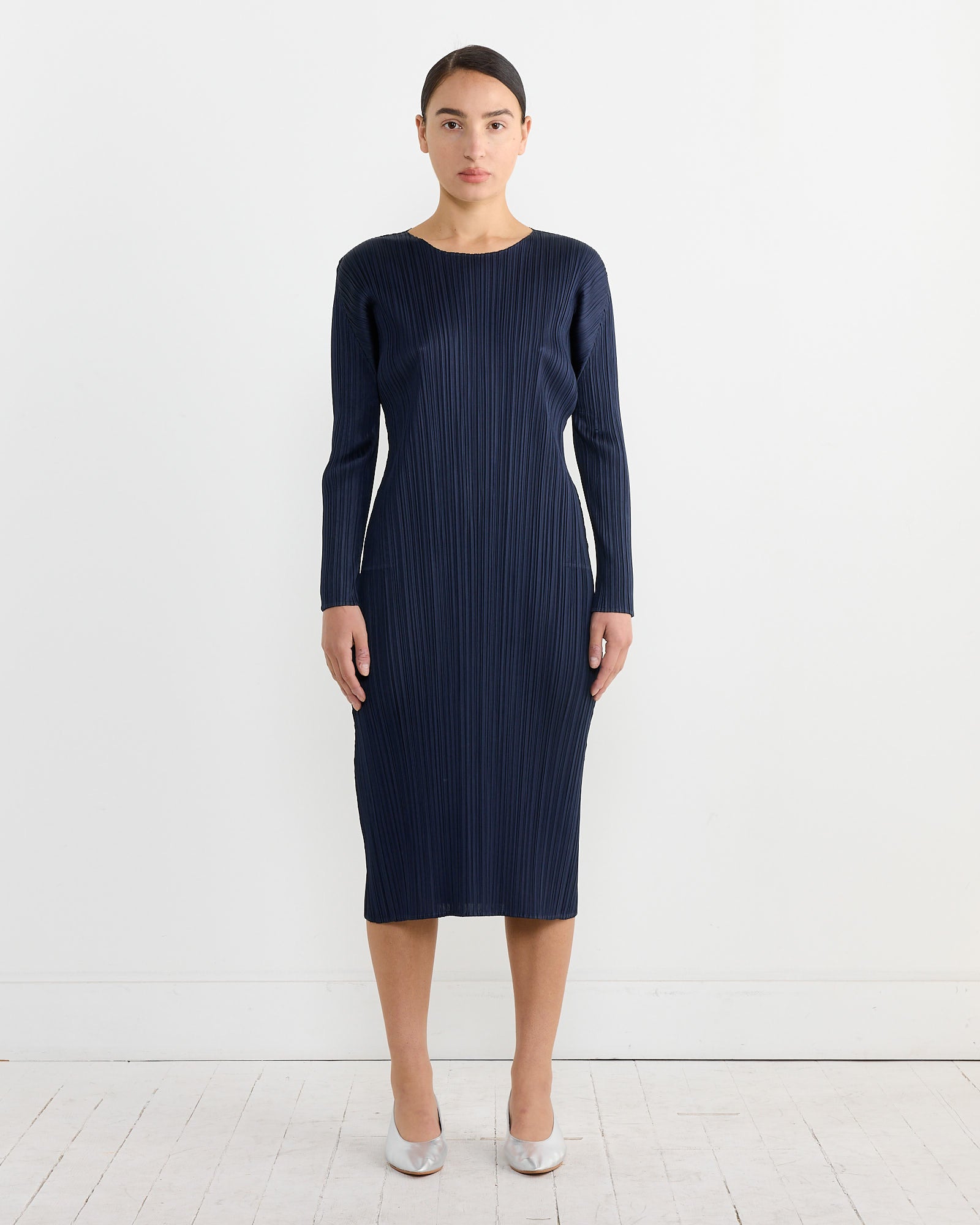 MC Nov Dress in Dark Navy - Main Image