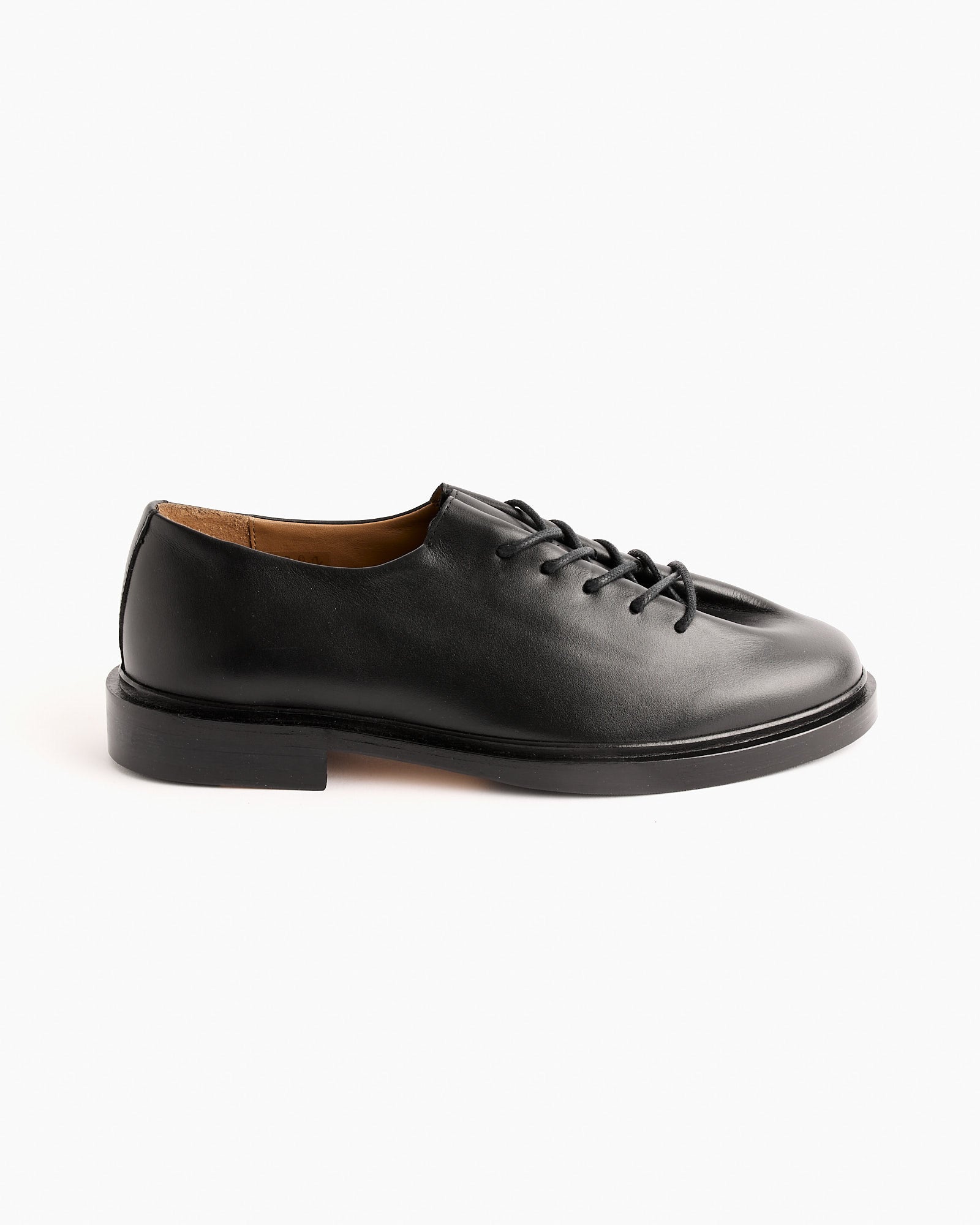 Edouard Calf Leather Loafers in Black Edouard Calf Leather Loafers in Black