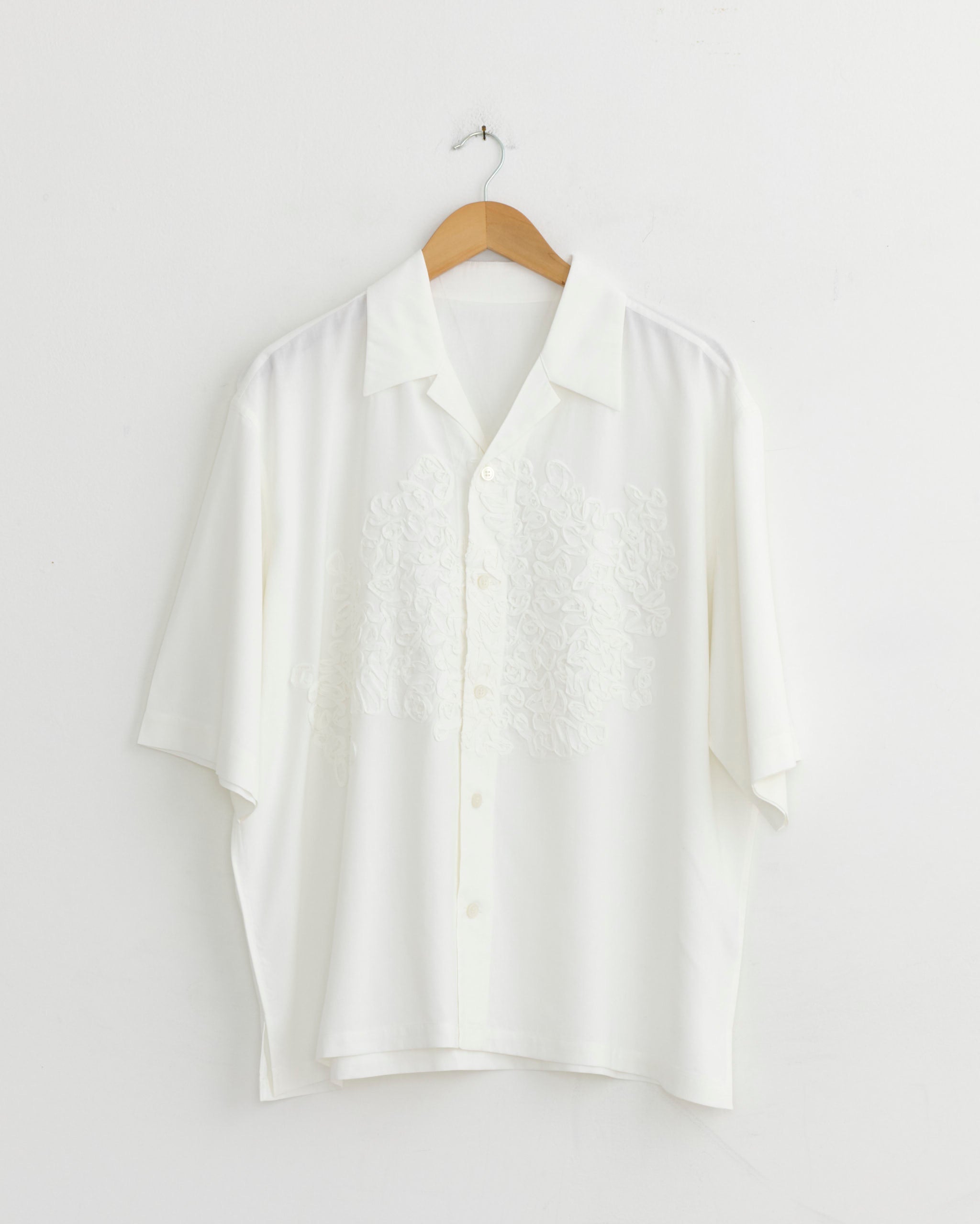 Embroidery Press Shirt in White Embroidery Press Shirt in White