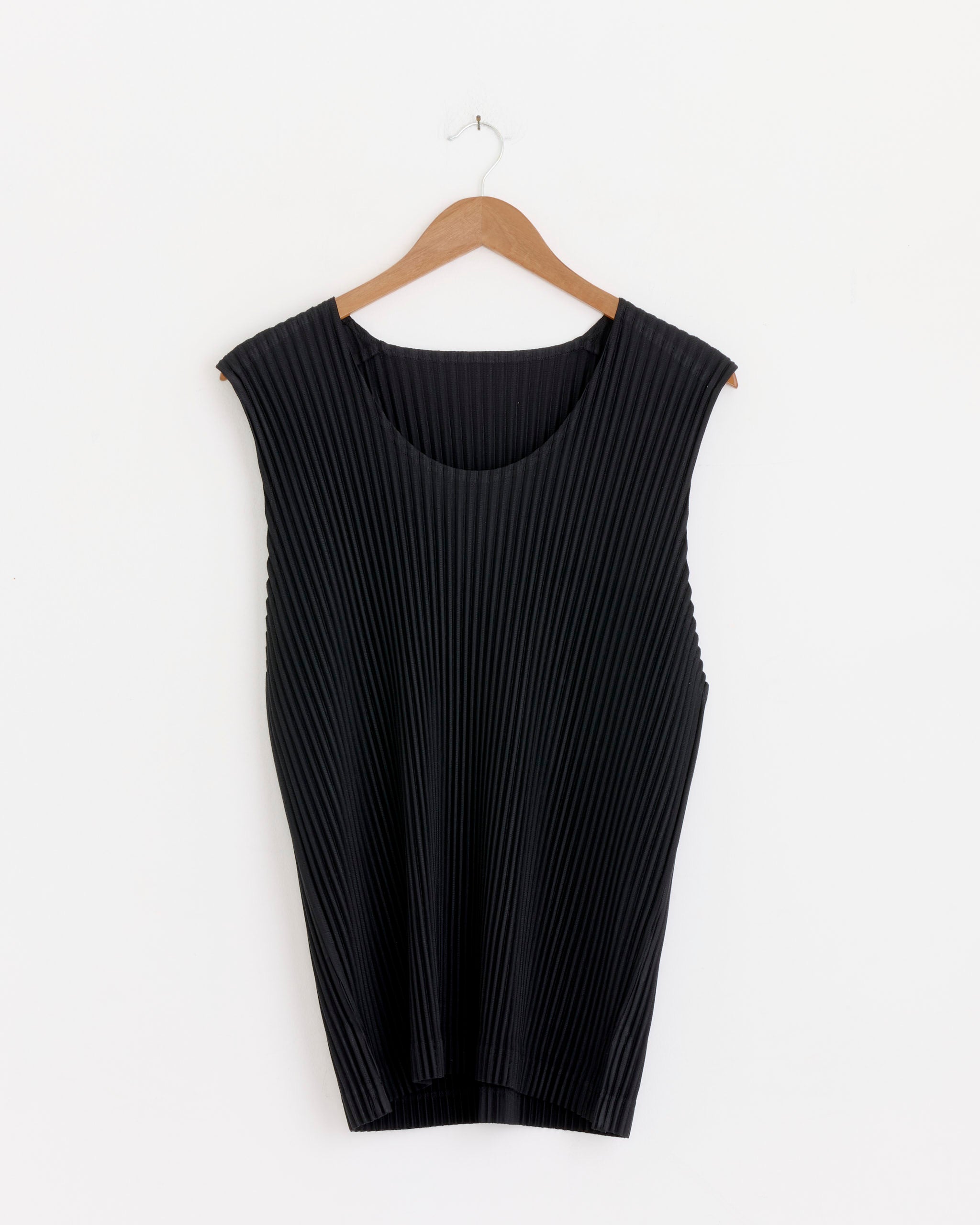 MC June Tank in Black