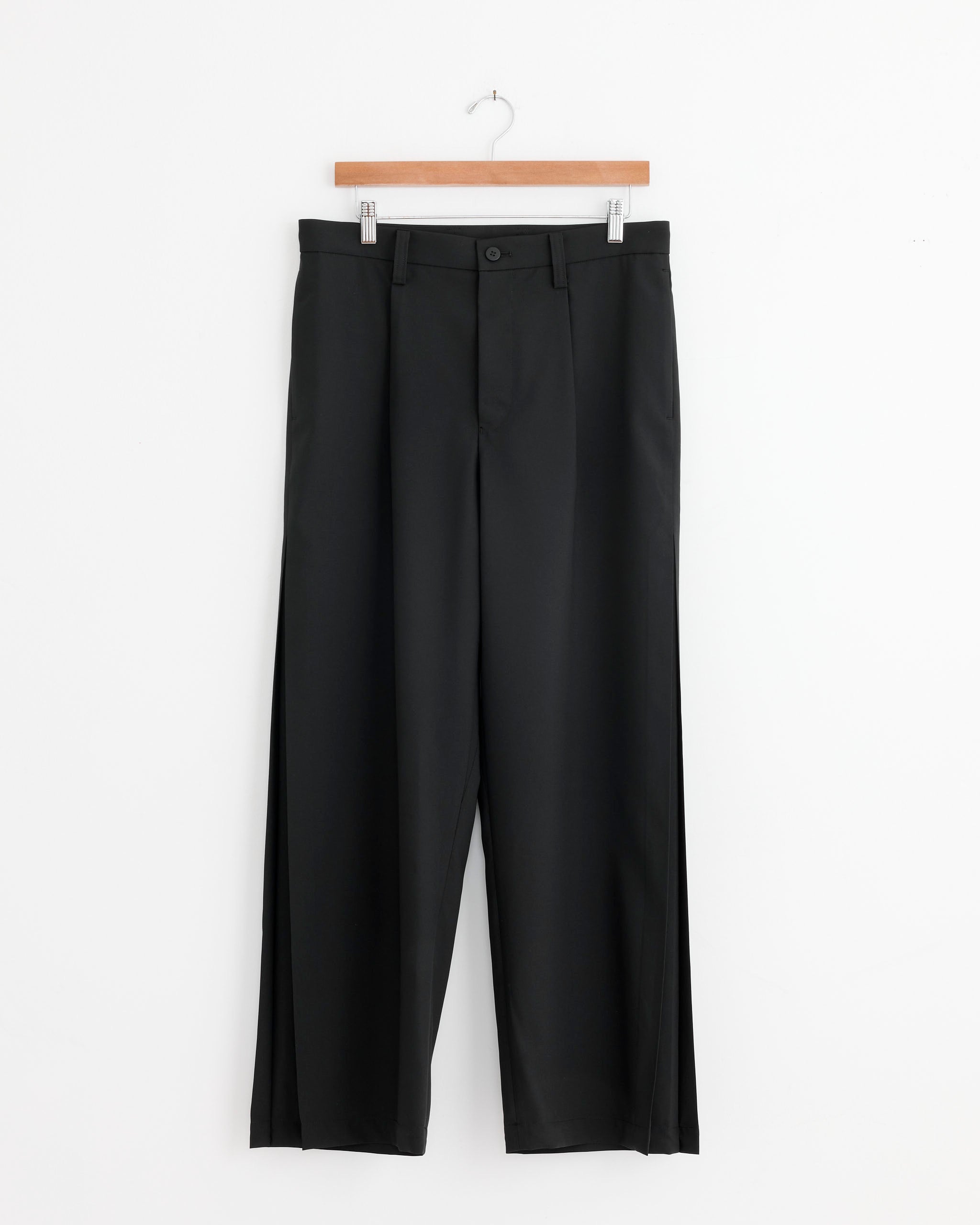 black polyester dress pants Wings Trouser in Black / 3 Birthday Dress For Women 100% Polyester Pattern New Neutral SIZE:31 X 30