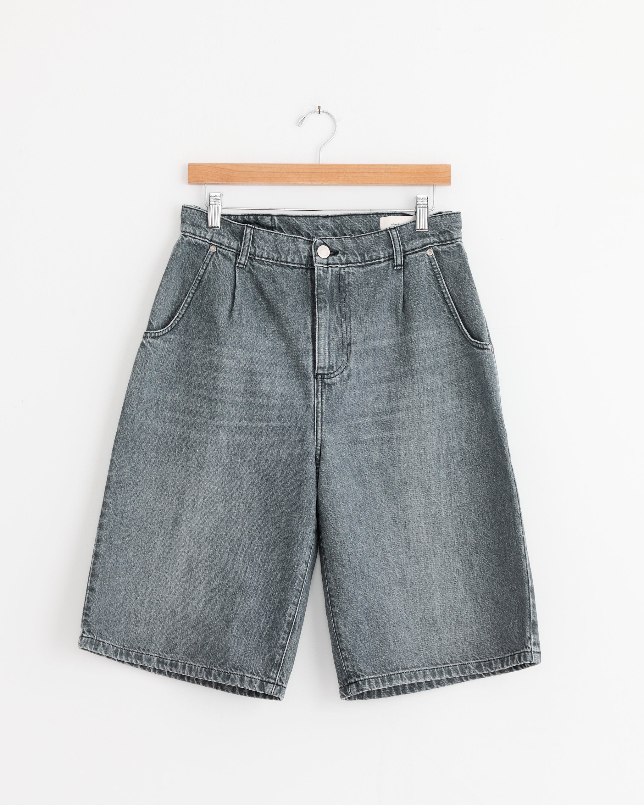 パンツ rivet shorts stone washed Rivet Short in Stonewashed Grey
