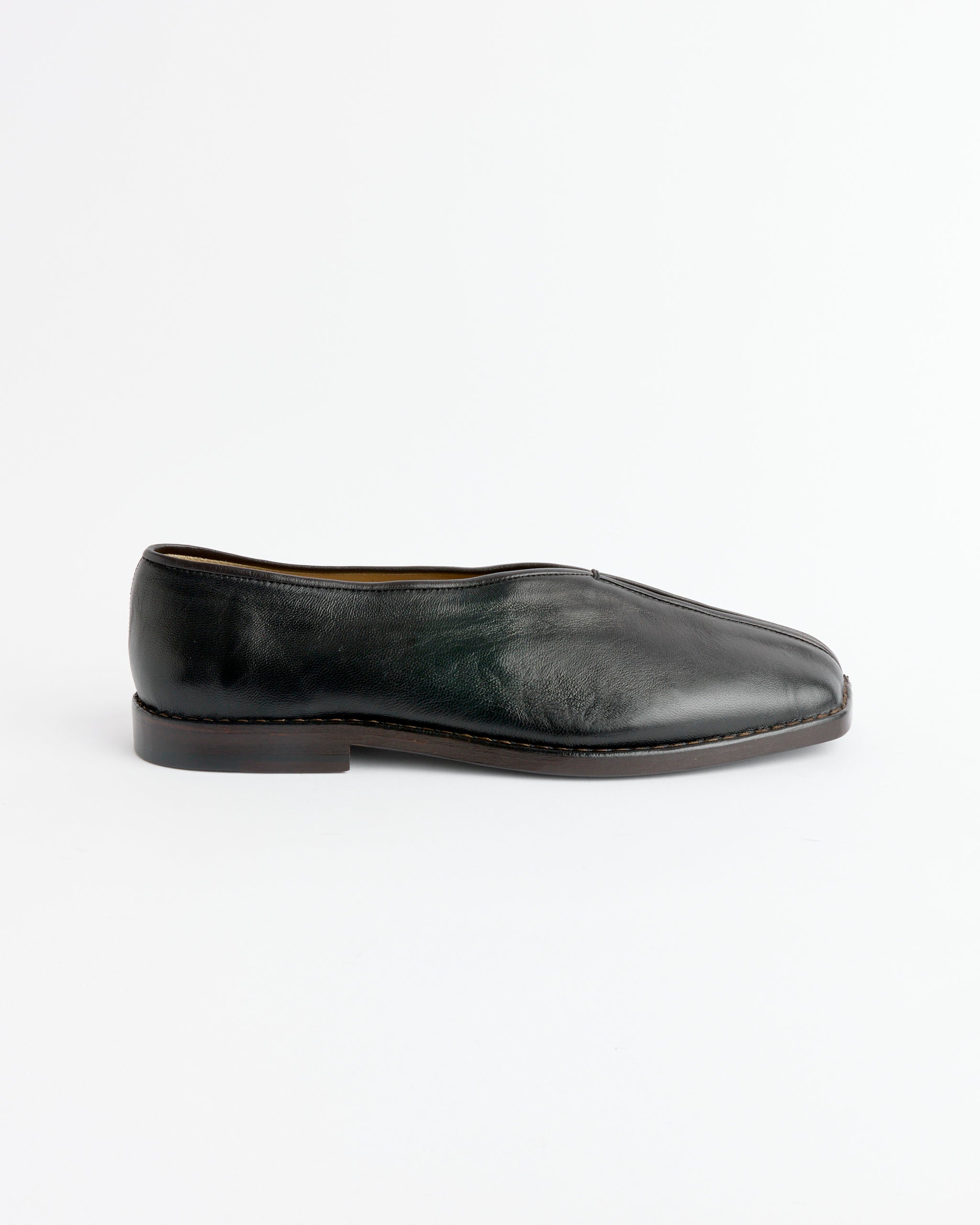 LEMAIRE FLAT PIPED SLIPPERS ルメール サイズ44 Flat Piped Slipper in Black/Dark Chocolate
