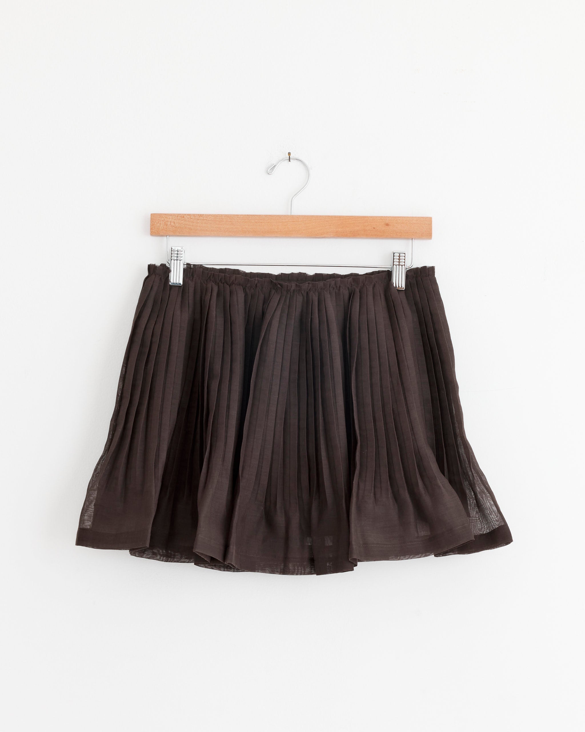 Pleated Mini Skirt in Brown