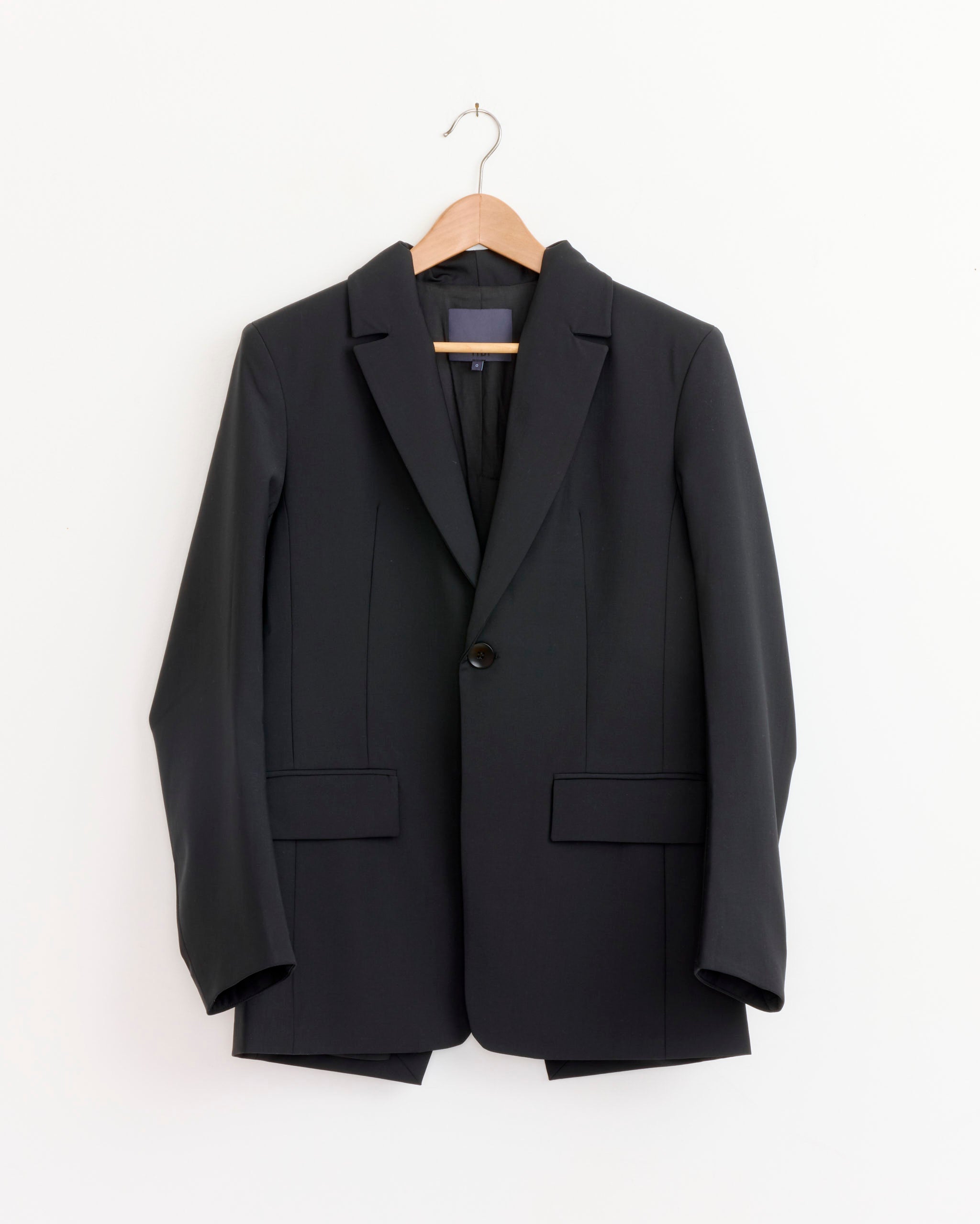 Tropical Wool Sculpted Blazer in Black