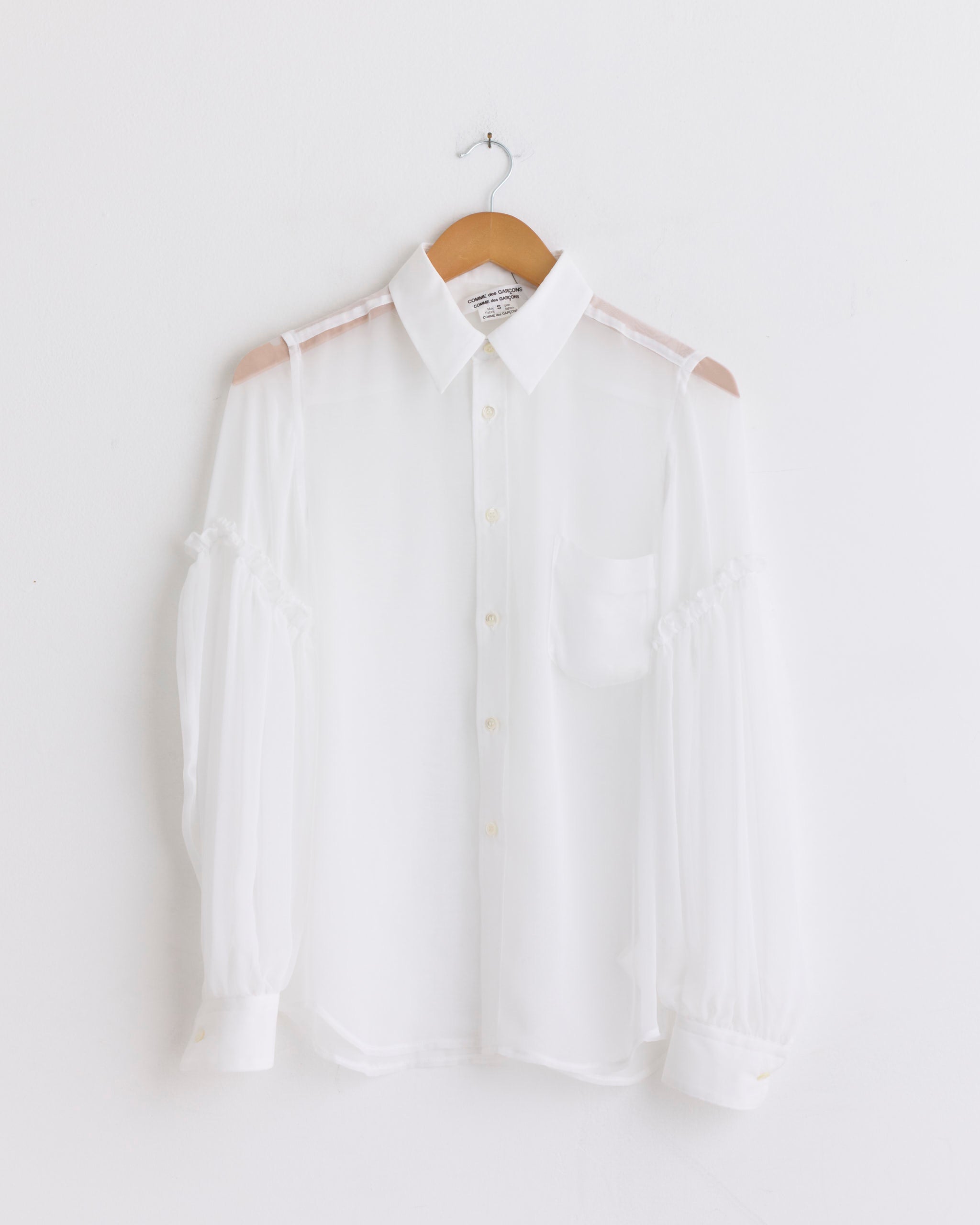 RQ-B018 Blouse in Off White