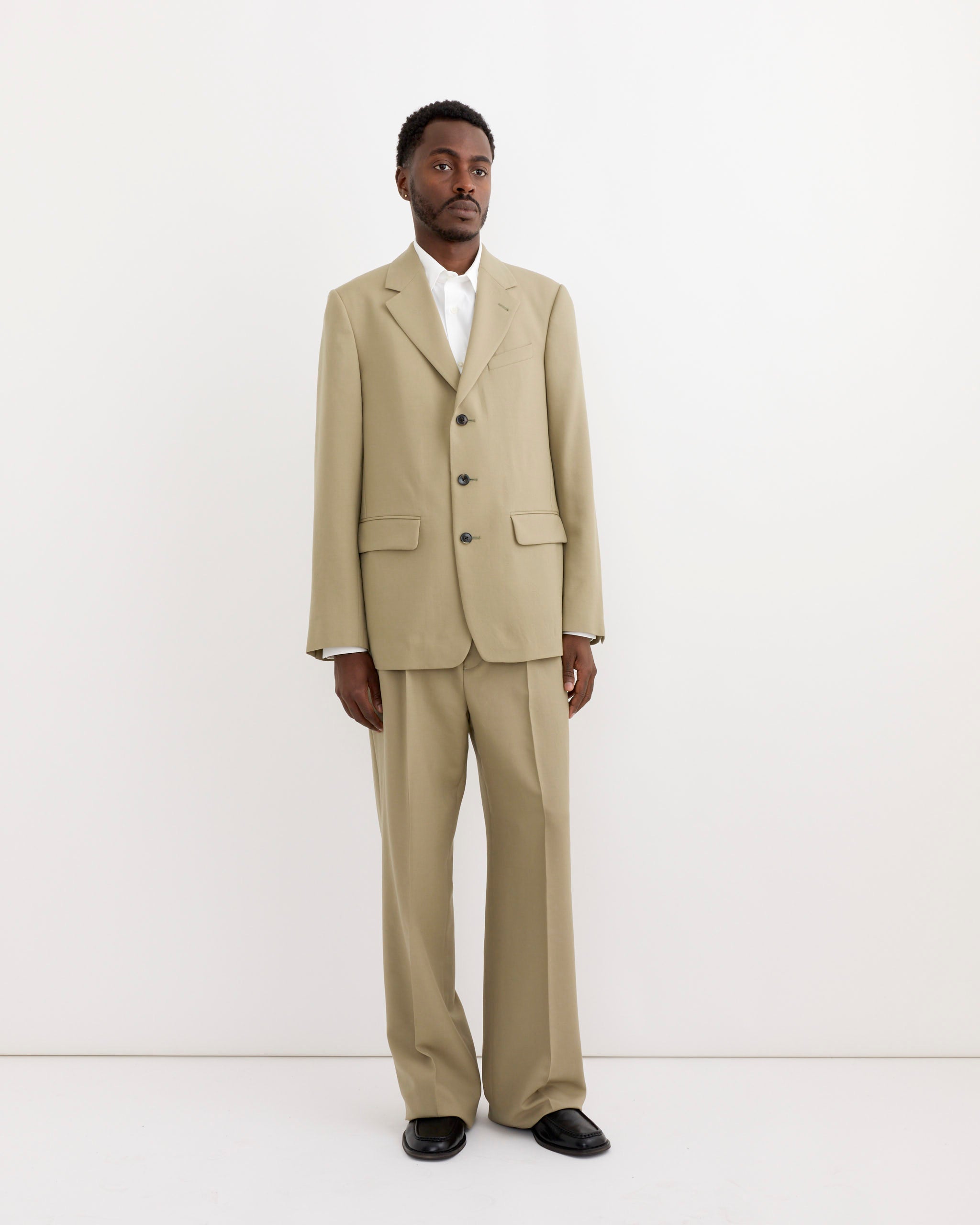 Loose Fit Suit in Cement
