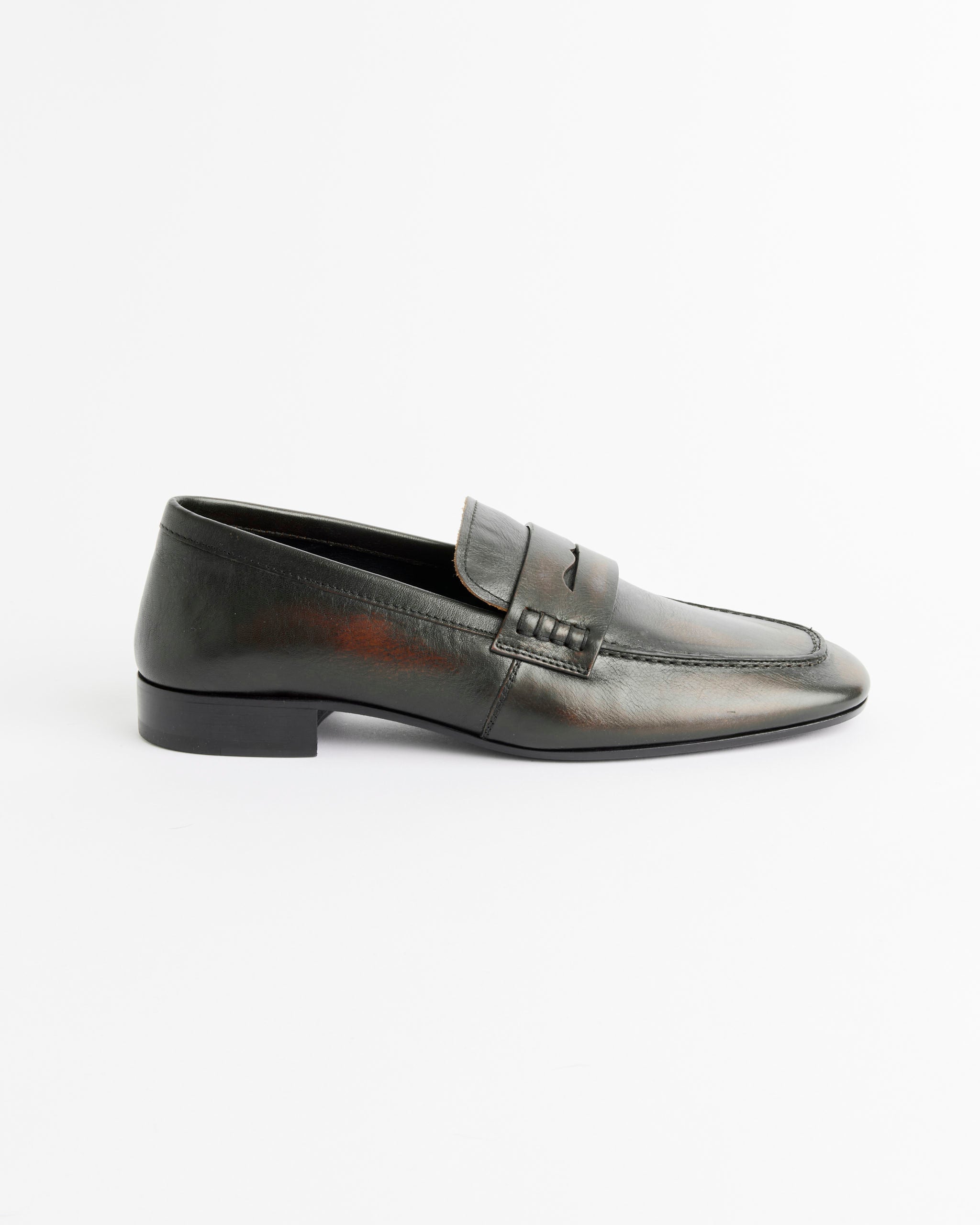 Leather Loafer in Tan