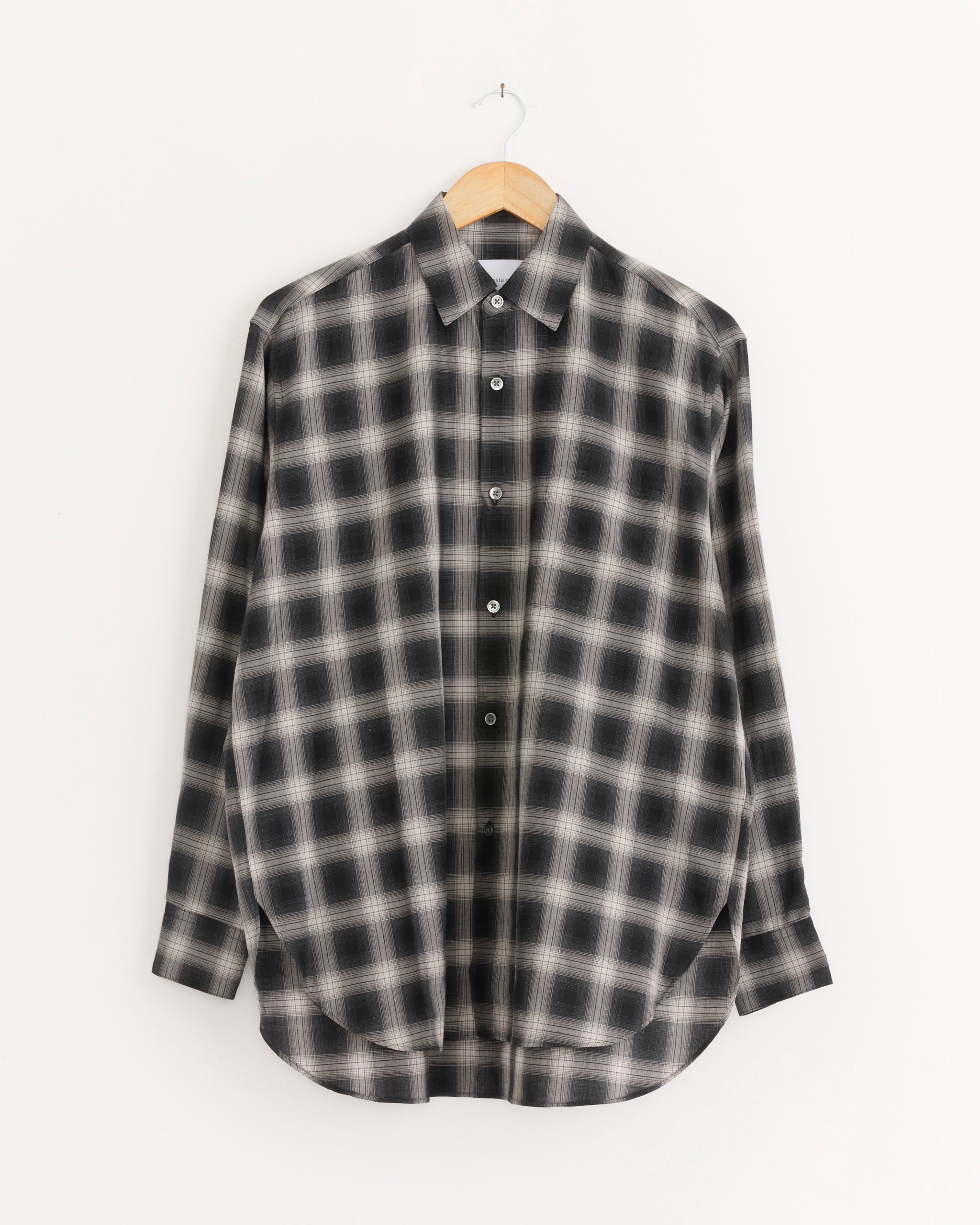 1655 Shirt in Black Ombre