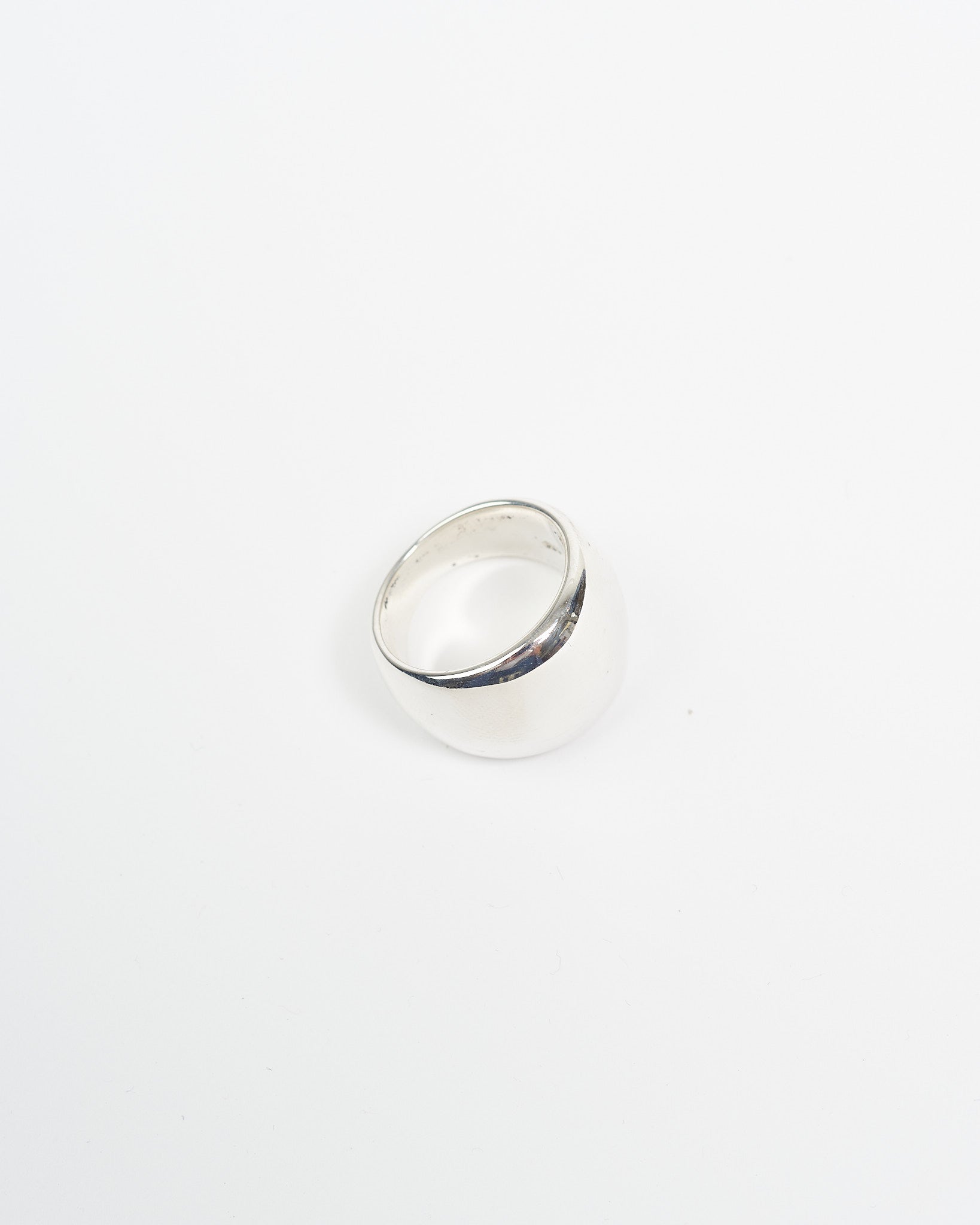 Flat Balloon Ring in Sterling Silver
