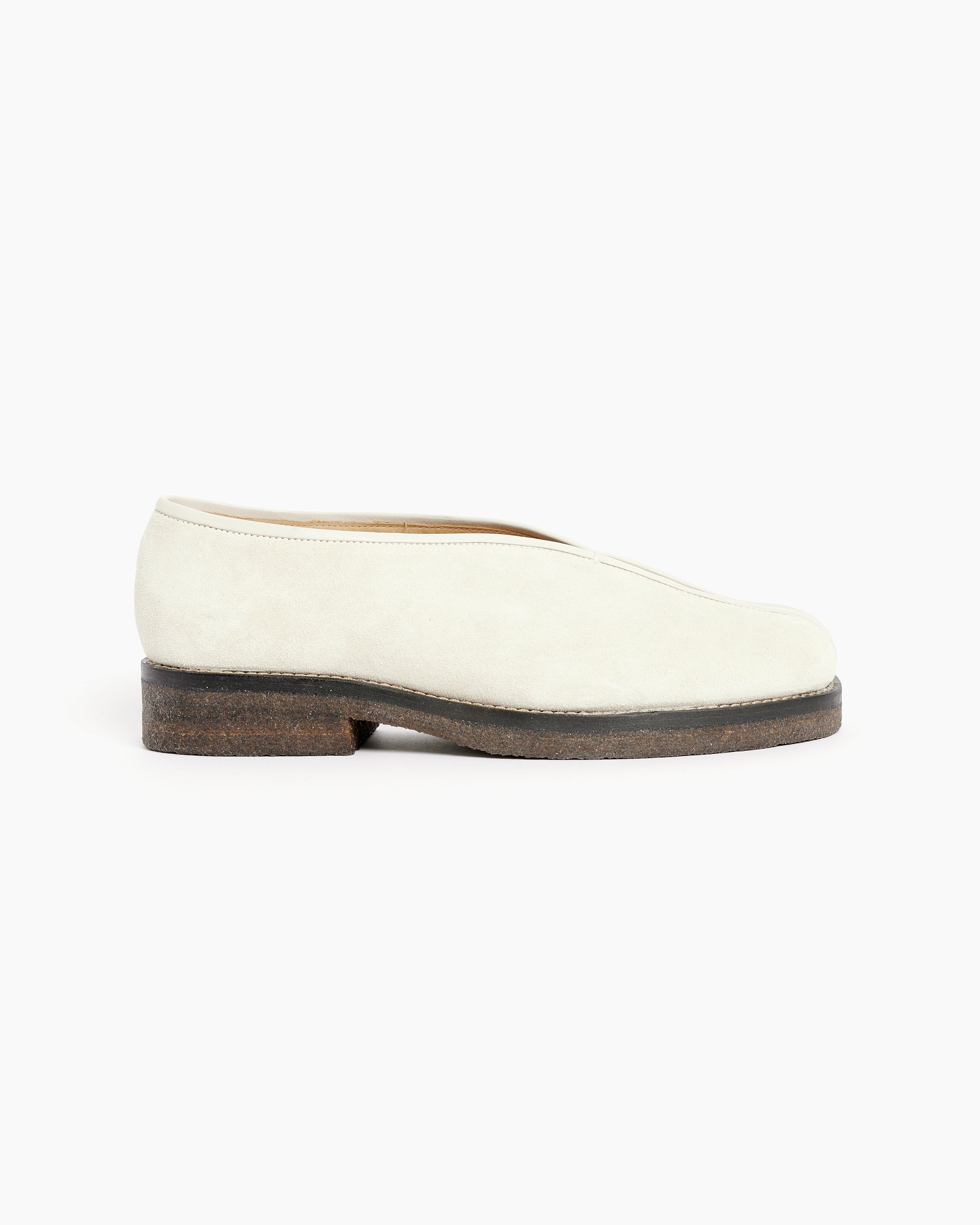 Piped Slippers in Misty Ivory – Mohawk General Store