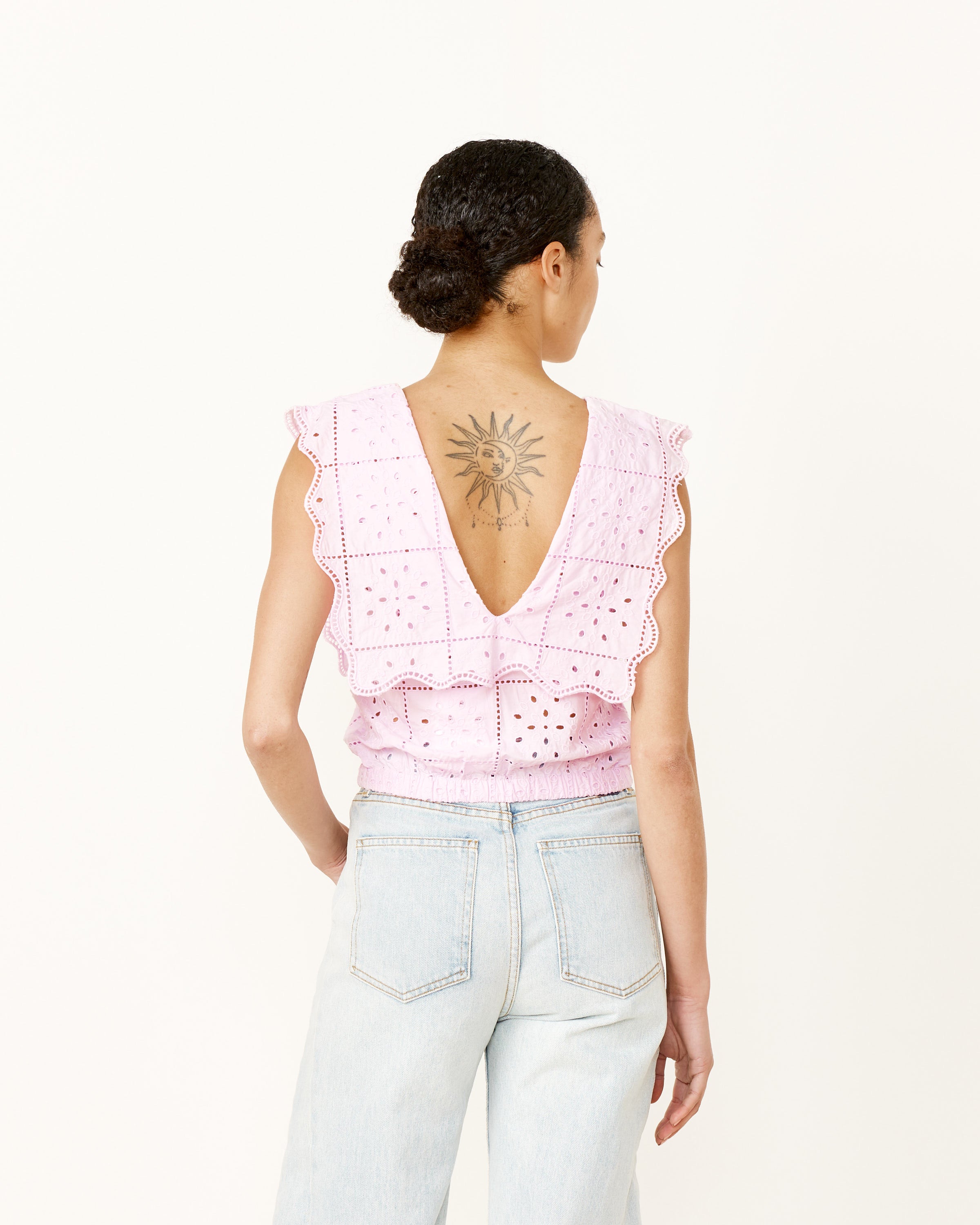 Broderie Anglaise Rhythm Collar Top in Pink Tulle