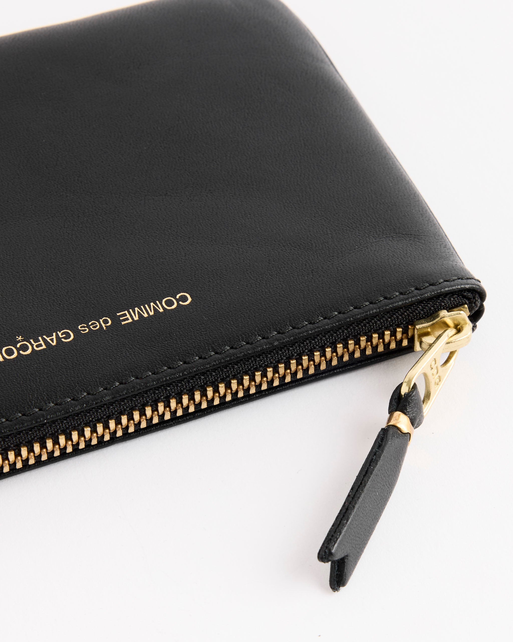 Classic Zip Pouch in Black - Default Title (243838)