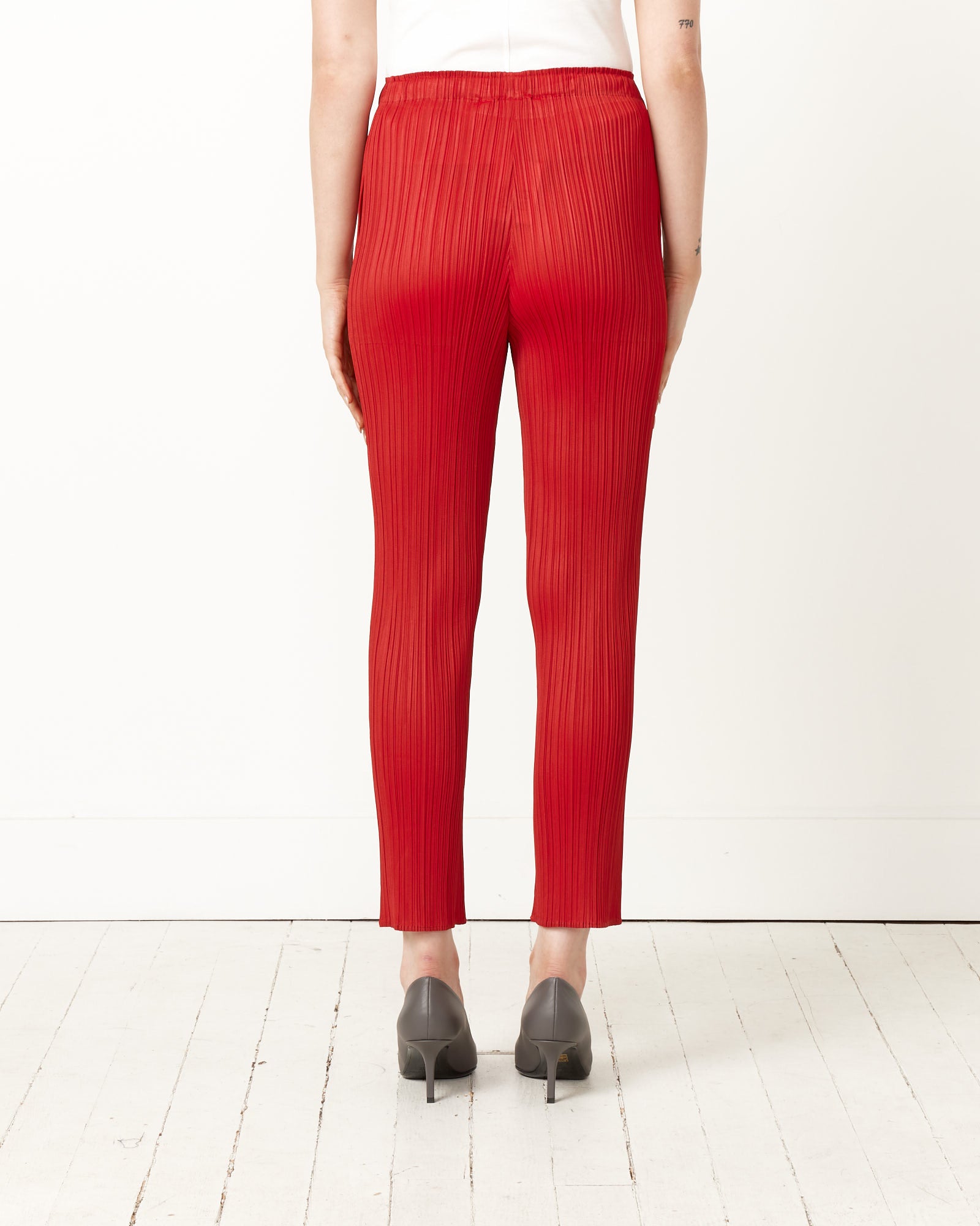 NC Basics 3 Pant in Red