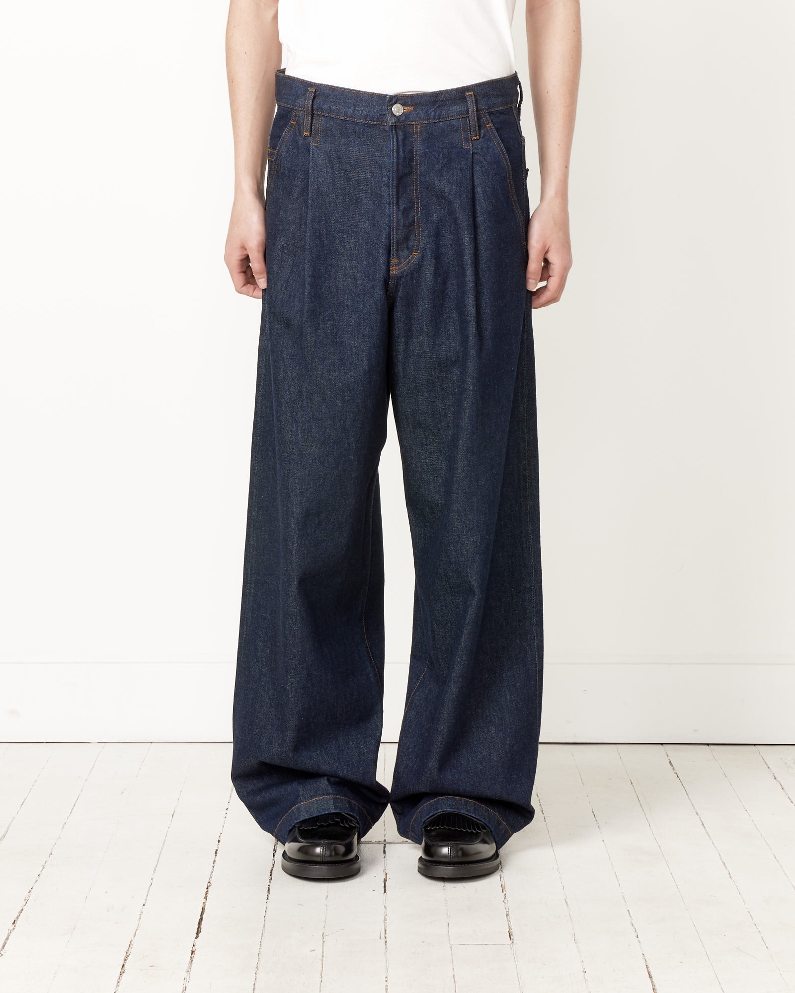 Baggy Pleated Jean
