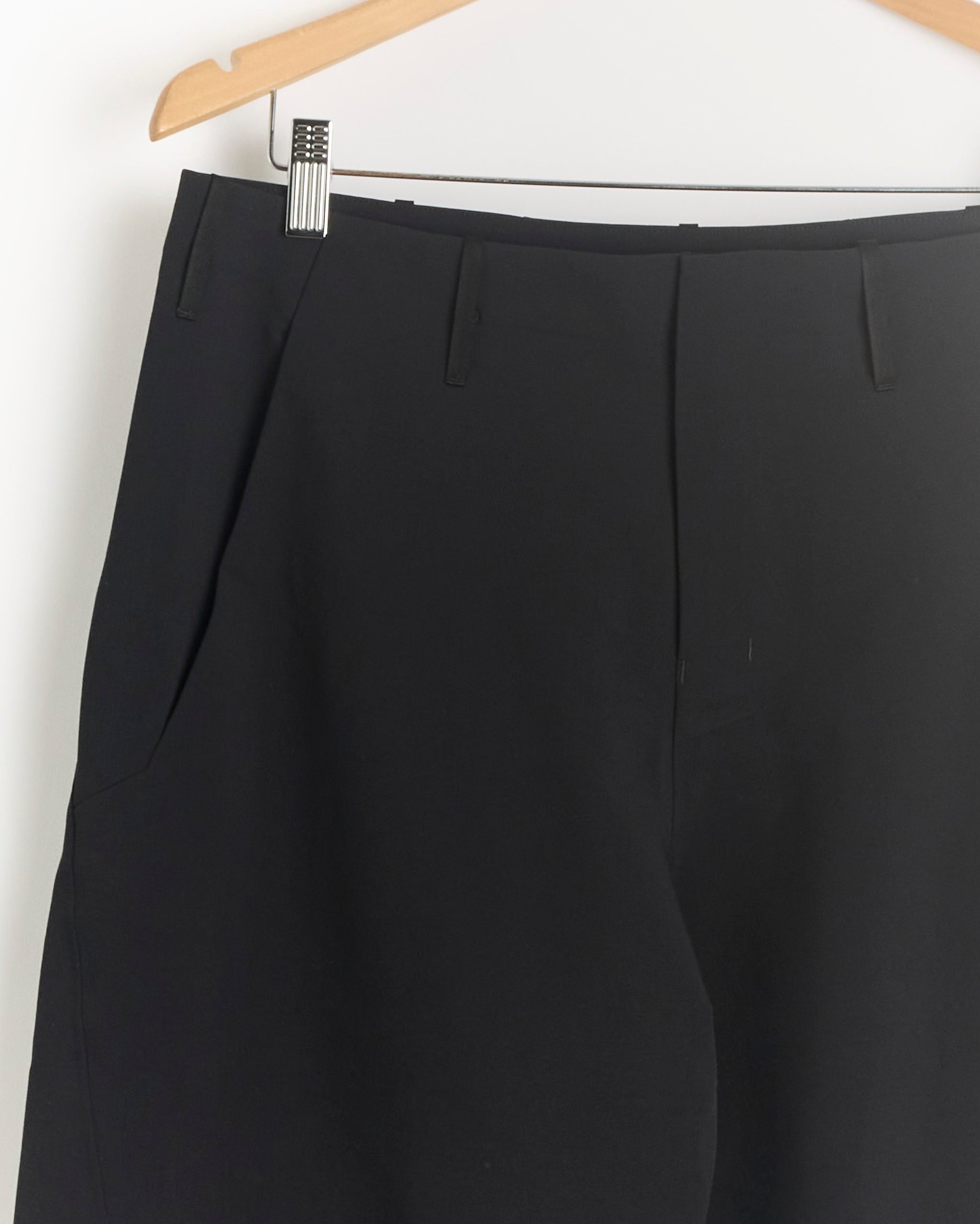 Corbel Pant in Black - Black / 32 (254157)