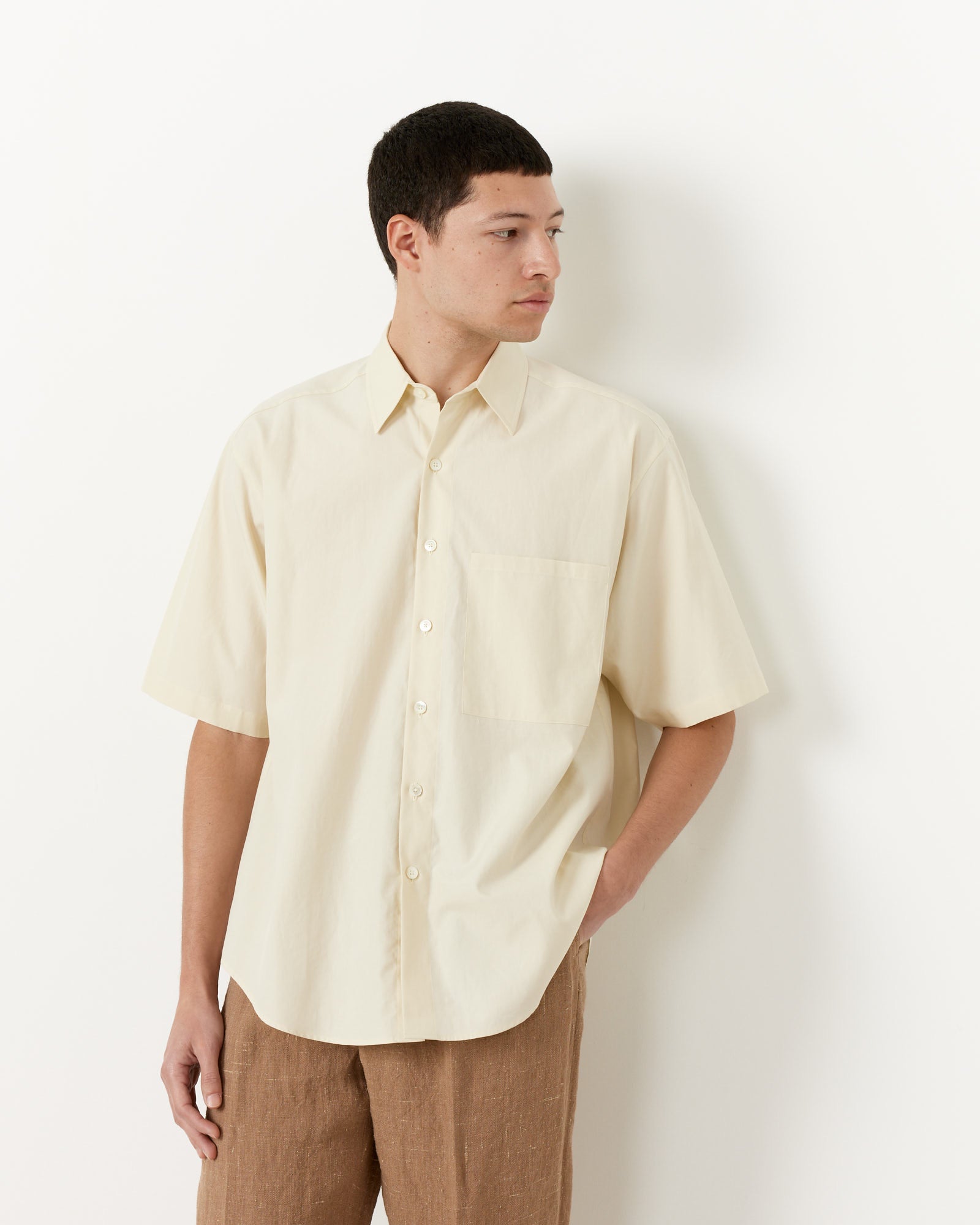 Washed Finx Twill Big Half Sleeve Shirt in Light Yellow