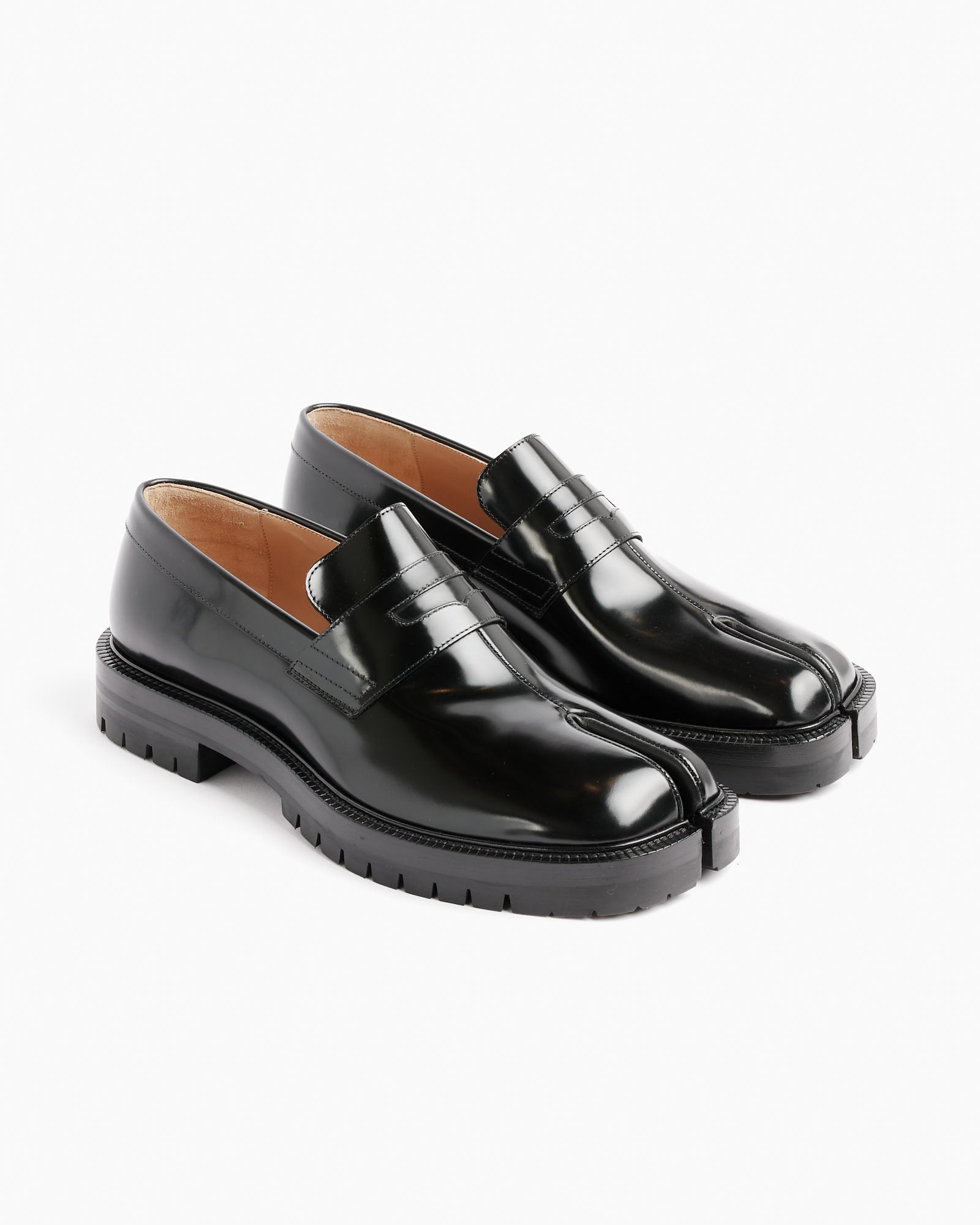 Tabi County Loafer