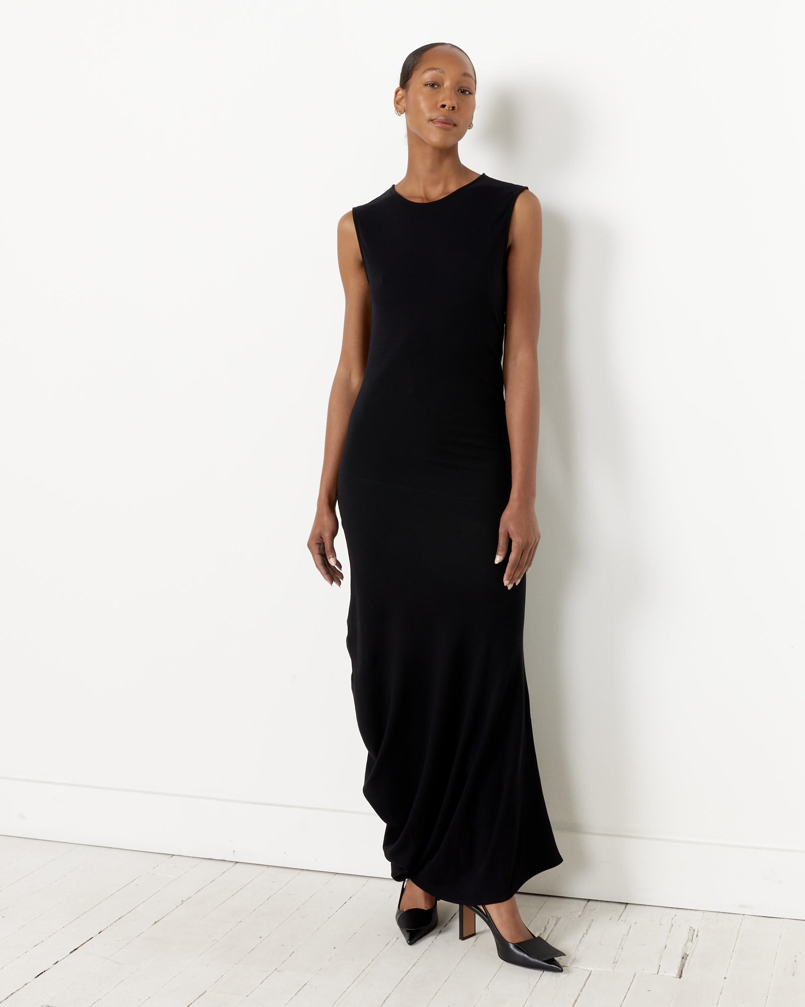 Fitted Twisted Dress in Black Fitted Twisted Dress in Black