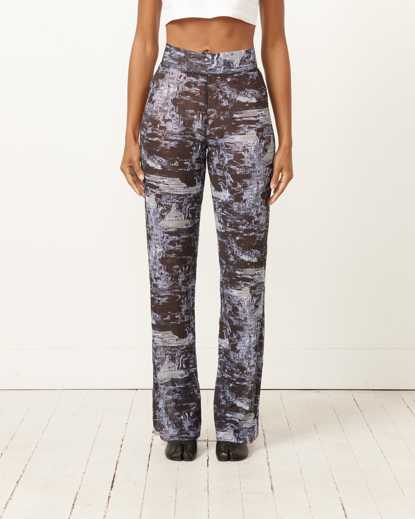 Mowhawk Riddler Sway Mesh Plisse Pant in The Riddle Black