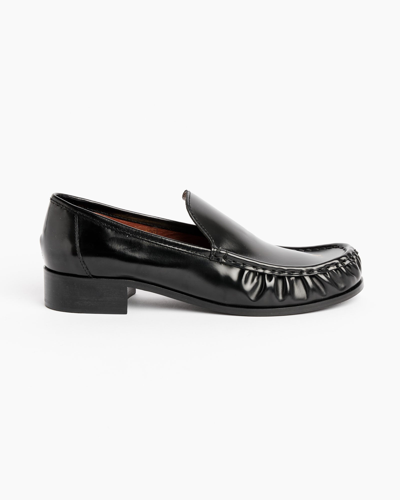 Leather Loafer in Black