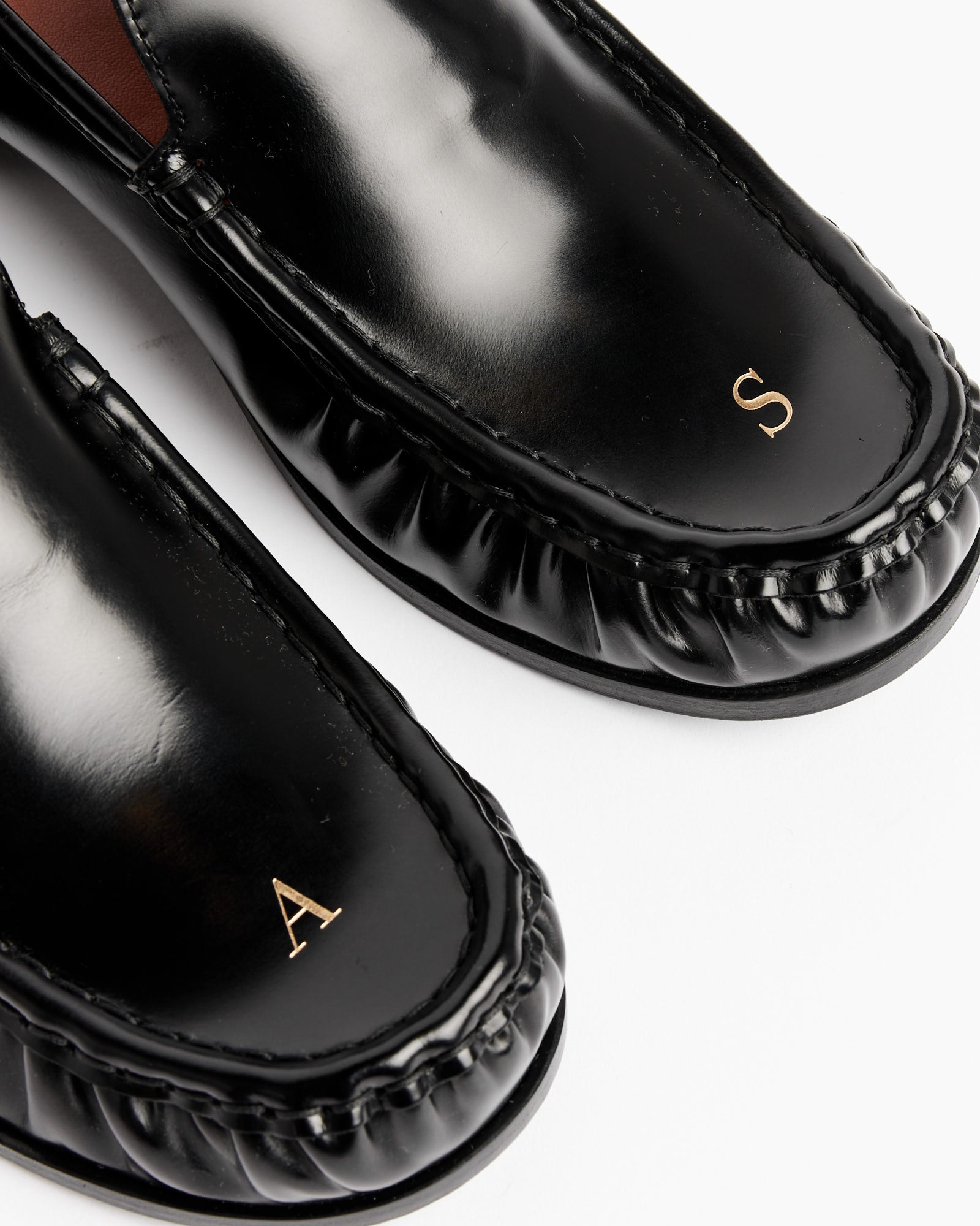 Leather Loafer in Black