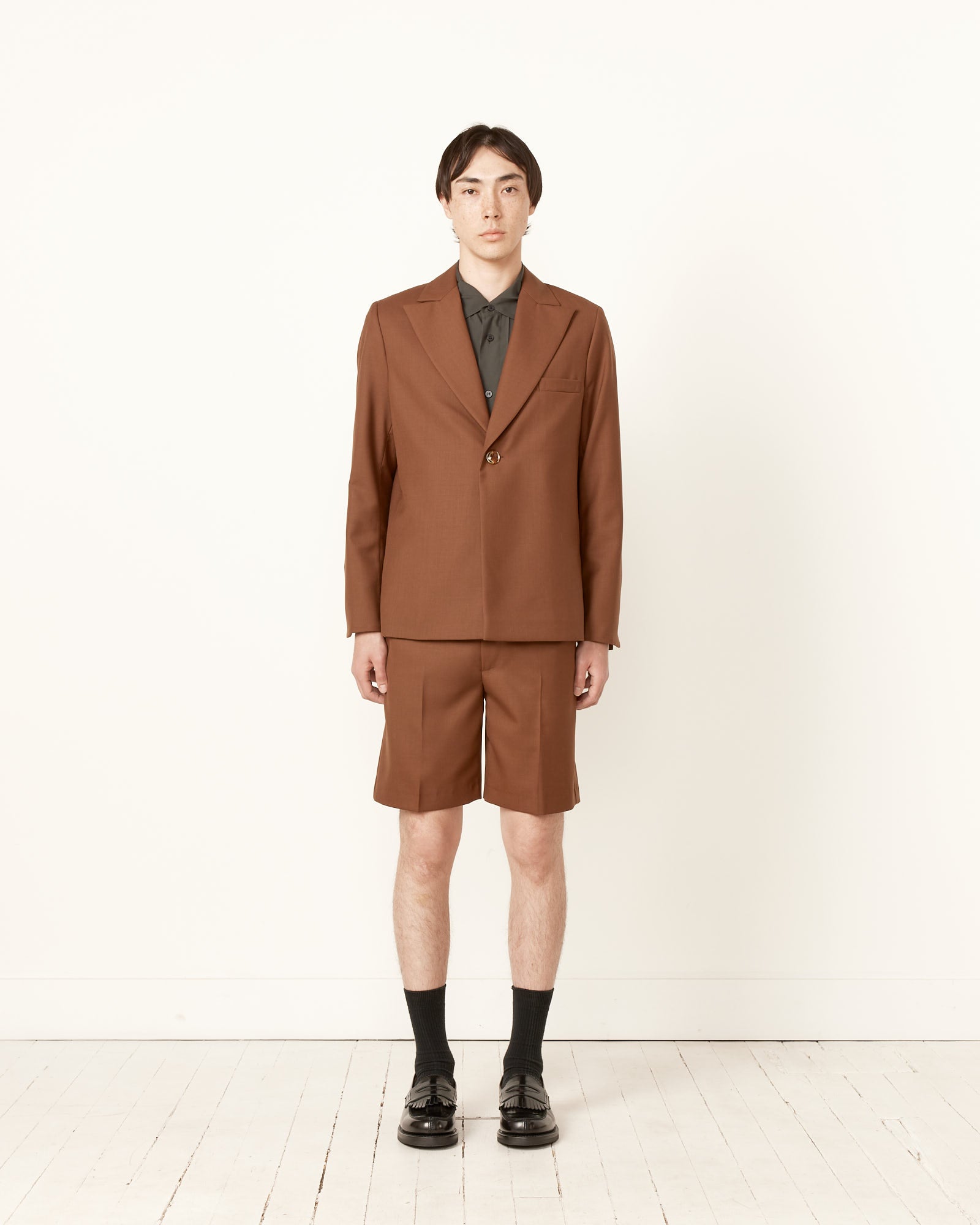 Sven Shorts in Mid Brown Sven Shorts in Mid Brown