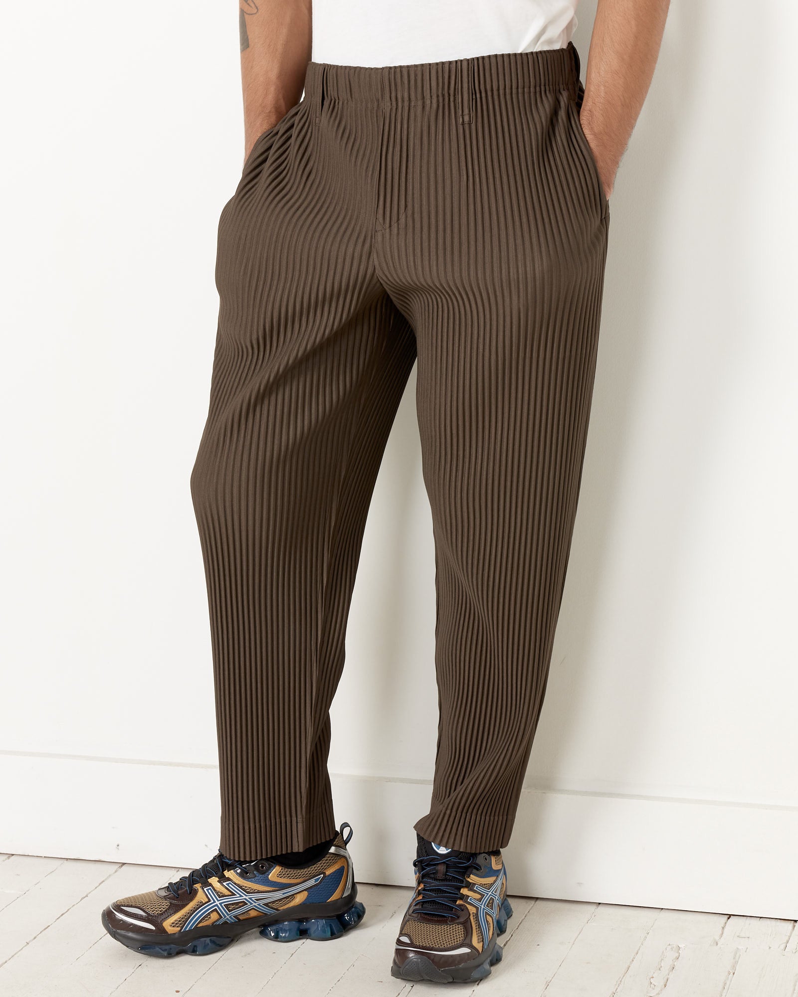 Tailored Pleats 1 Pant in Dark Khaki