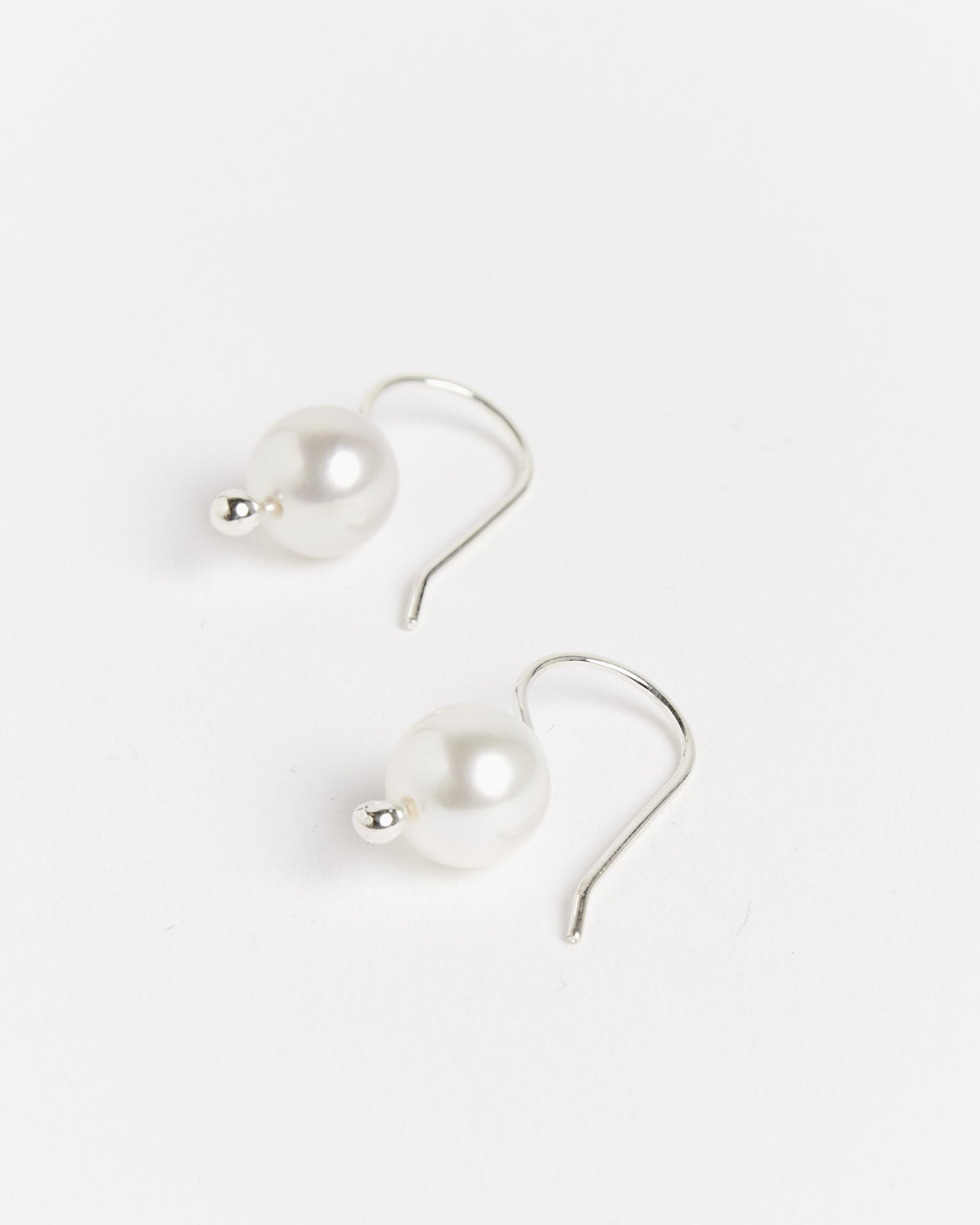 South Sea Mermaid Earrings in White Pearl