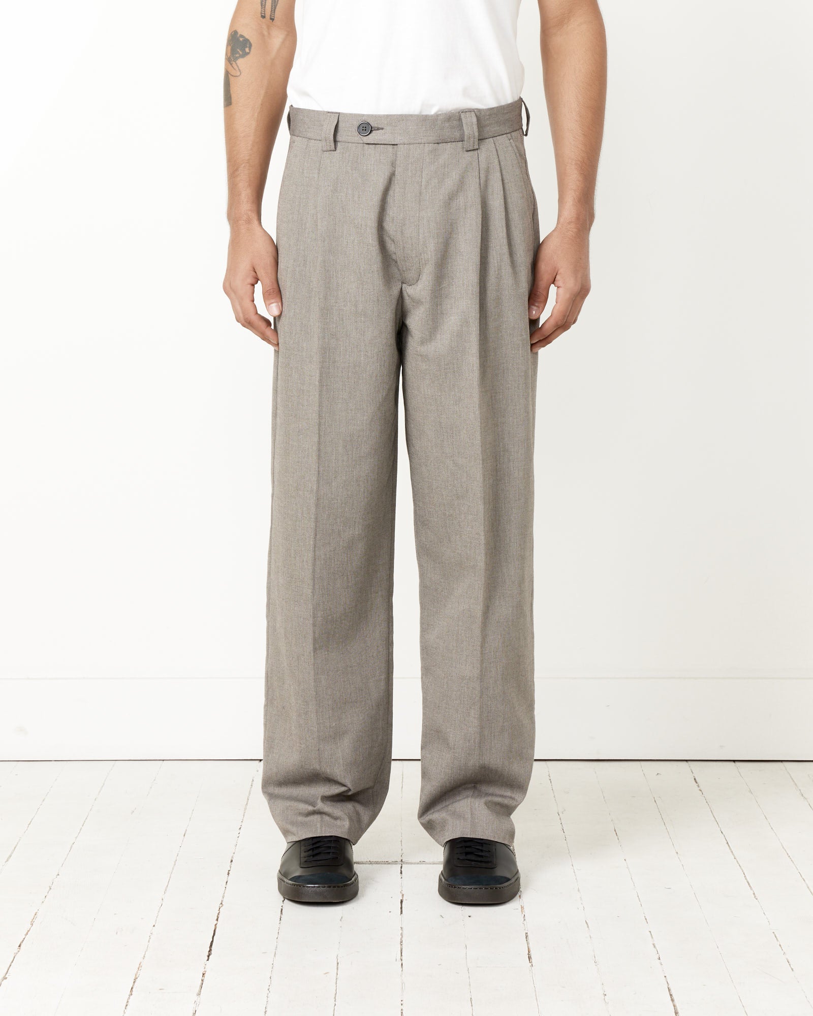 Classic Trousers in Nutmeg