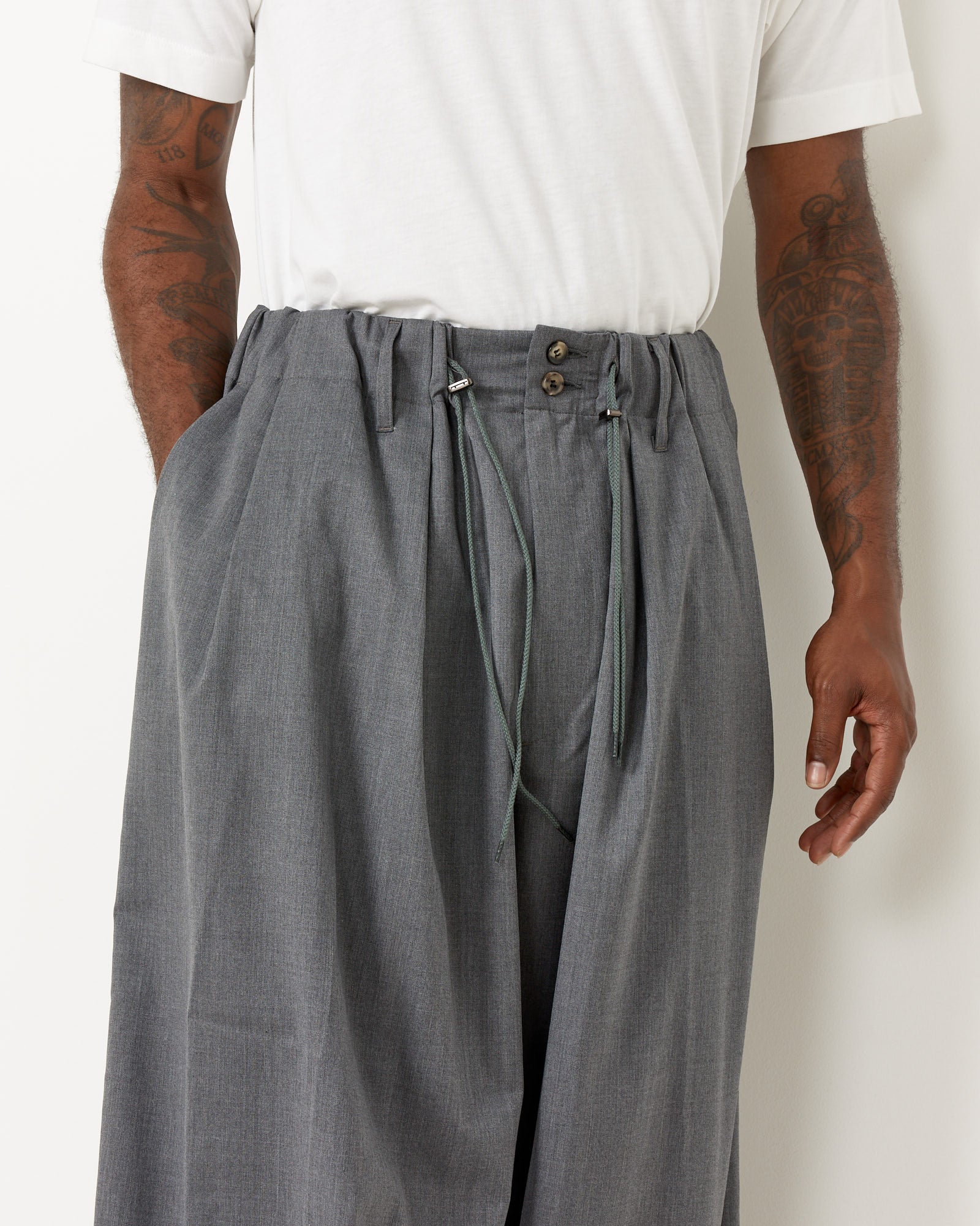 Essential Circular Pants in Light Grey