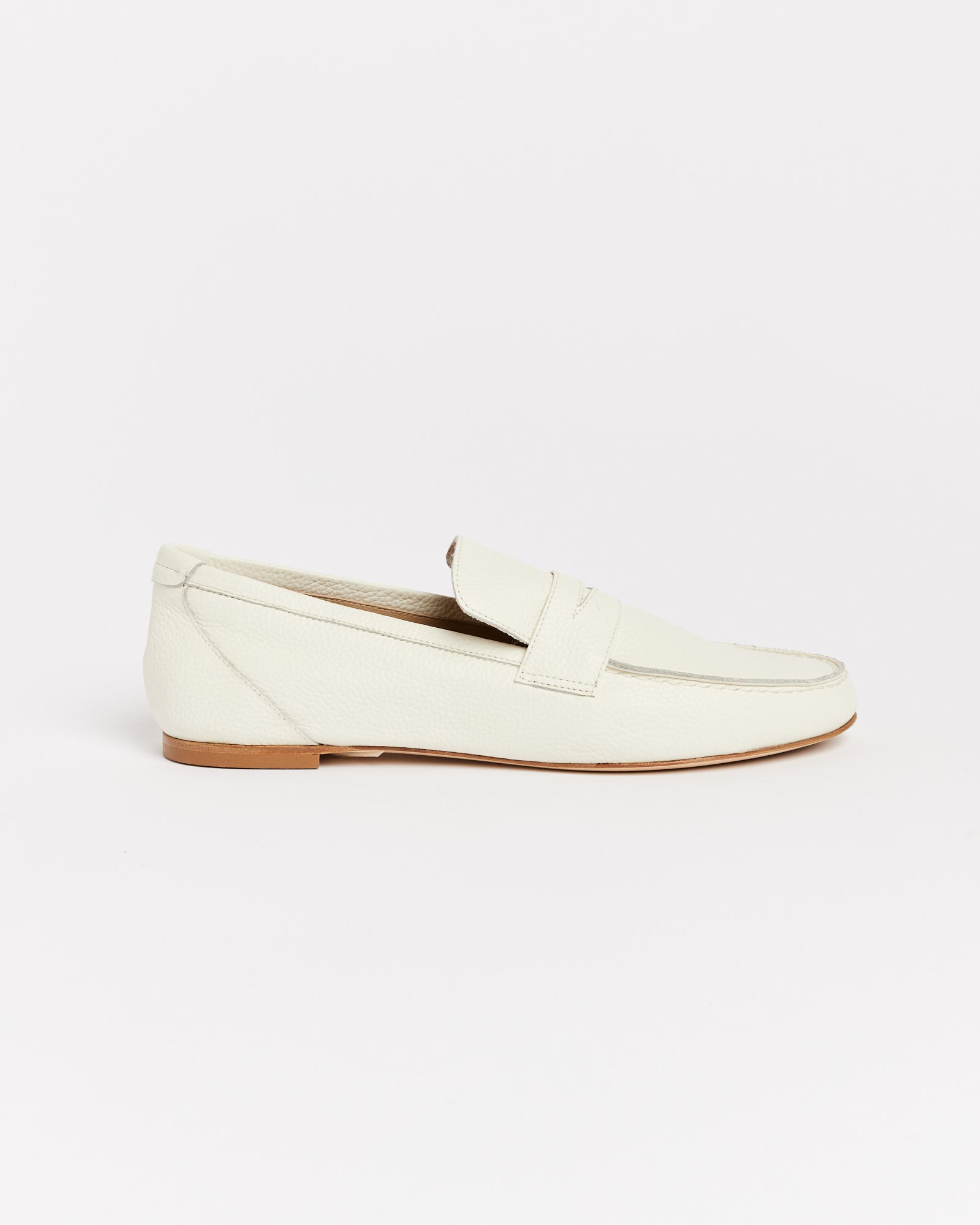 Penny Loafers in Pebble White