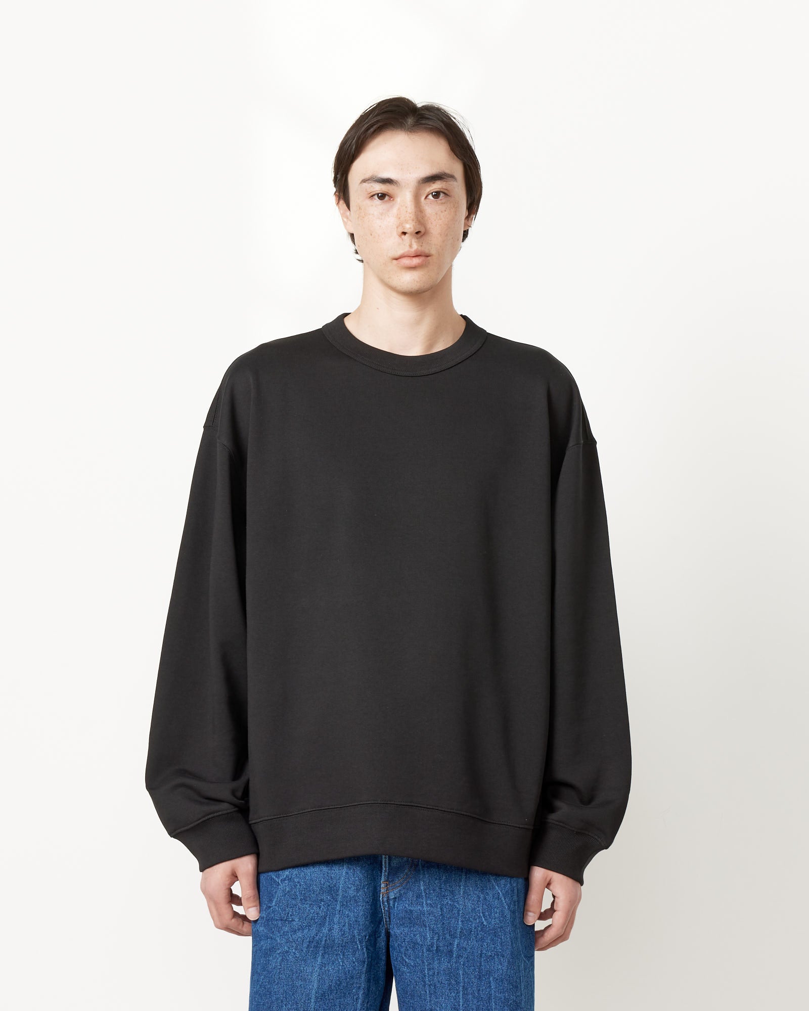 Oversized Sweatshirt in Black