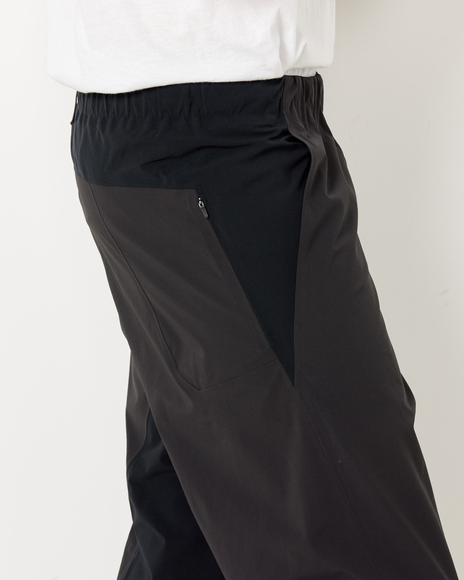 Secant Comp Track Pant in Black