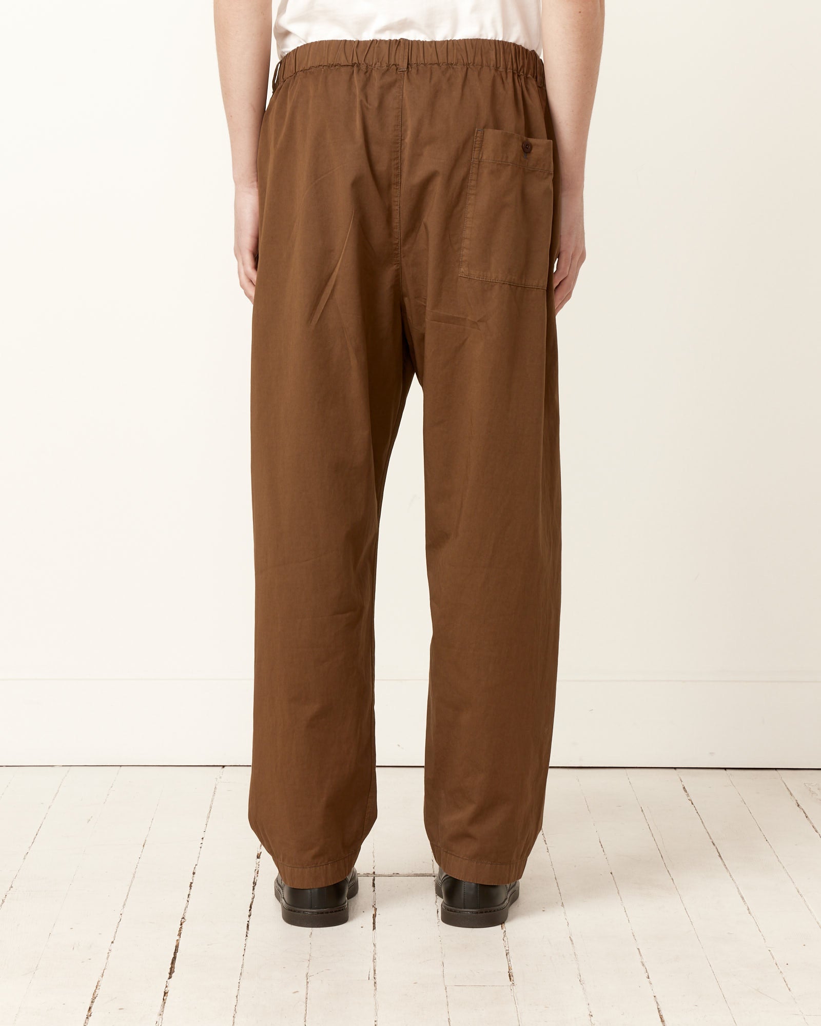 Relaxed Pants in Dark Tobacco