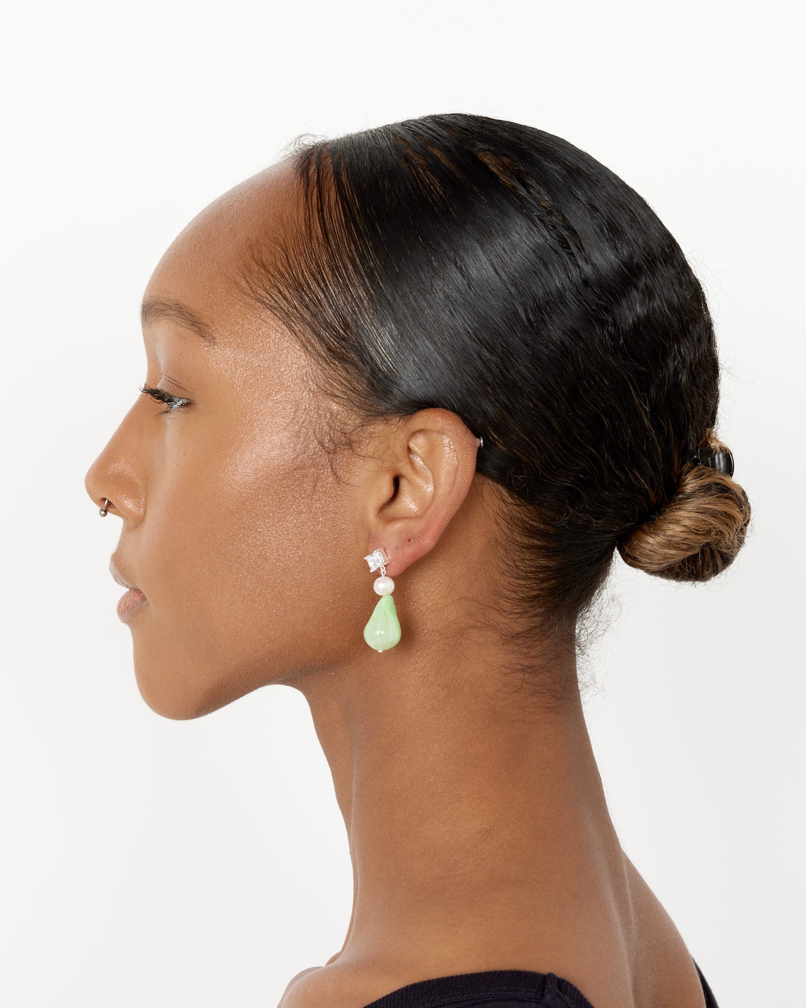 Peat Pearls/Onyx Earrings