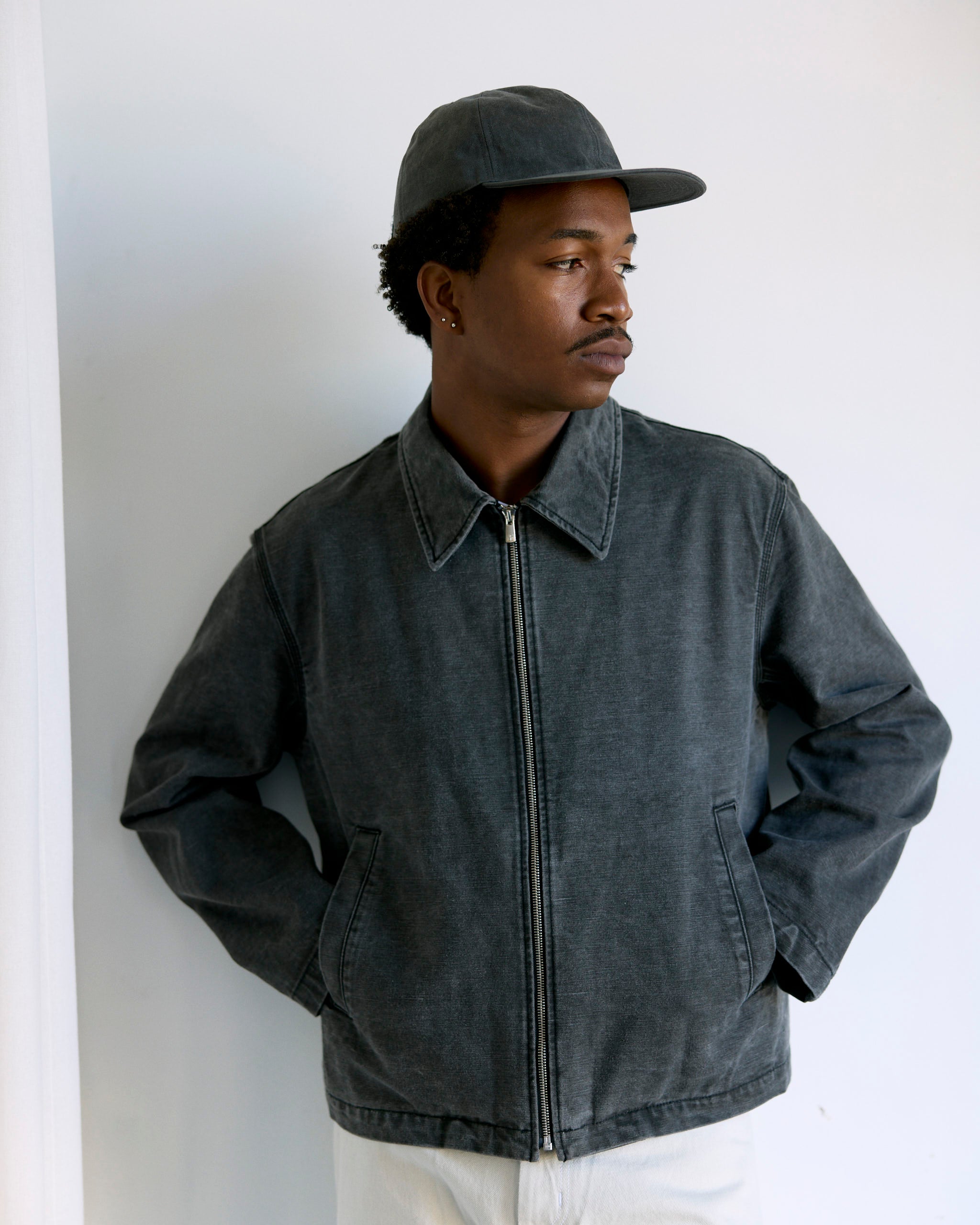 新品】 sheller Dot button satin blouson 黒 Dot button satin 