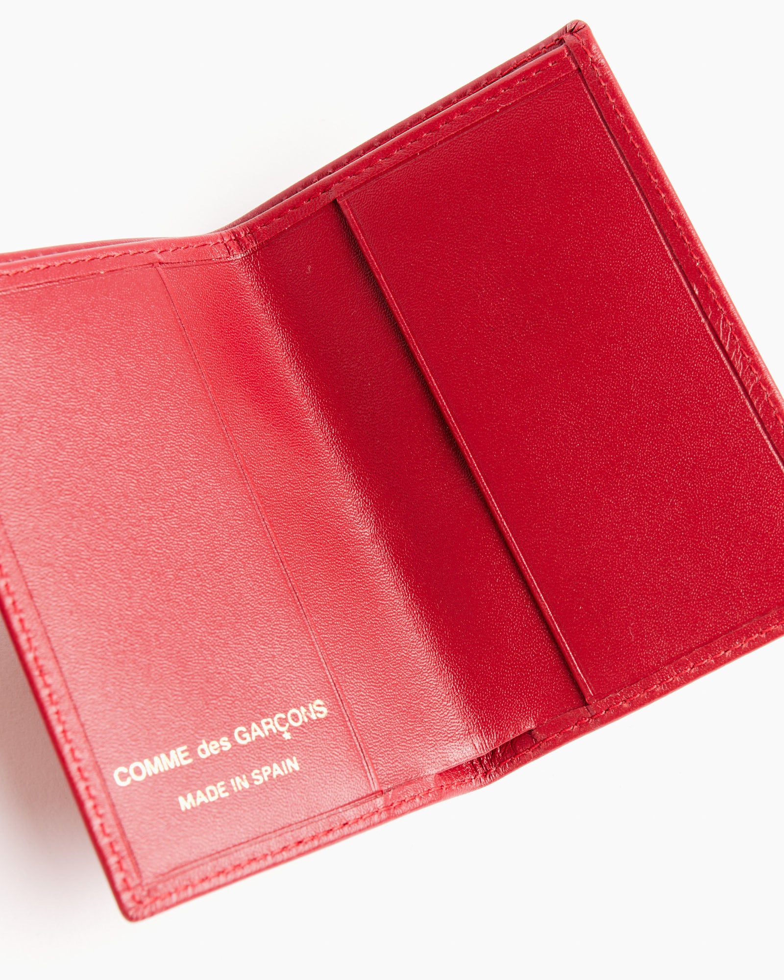 Classic Cardholder in Red