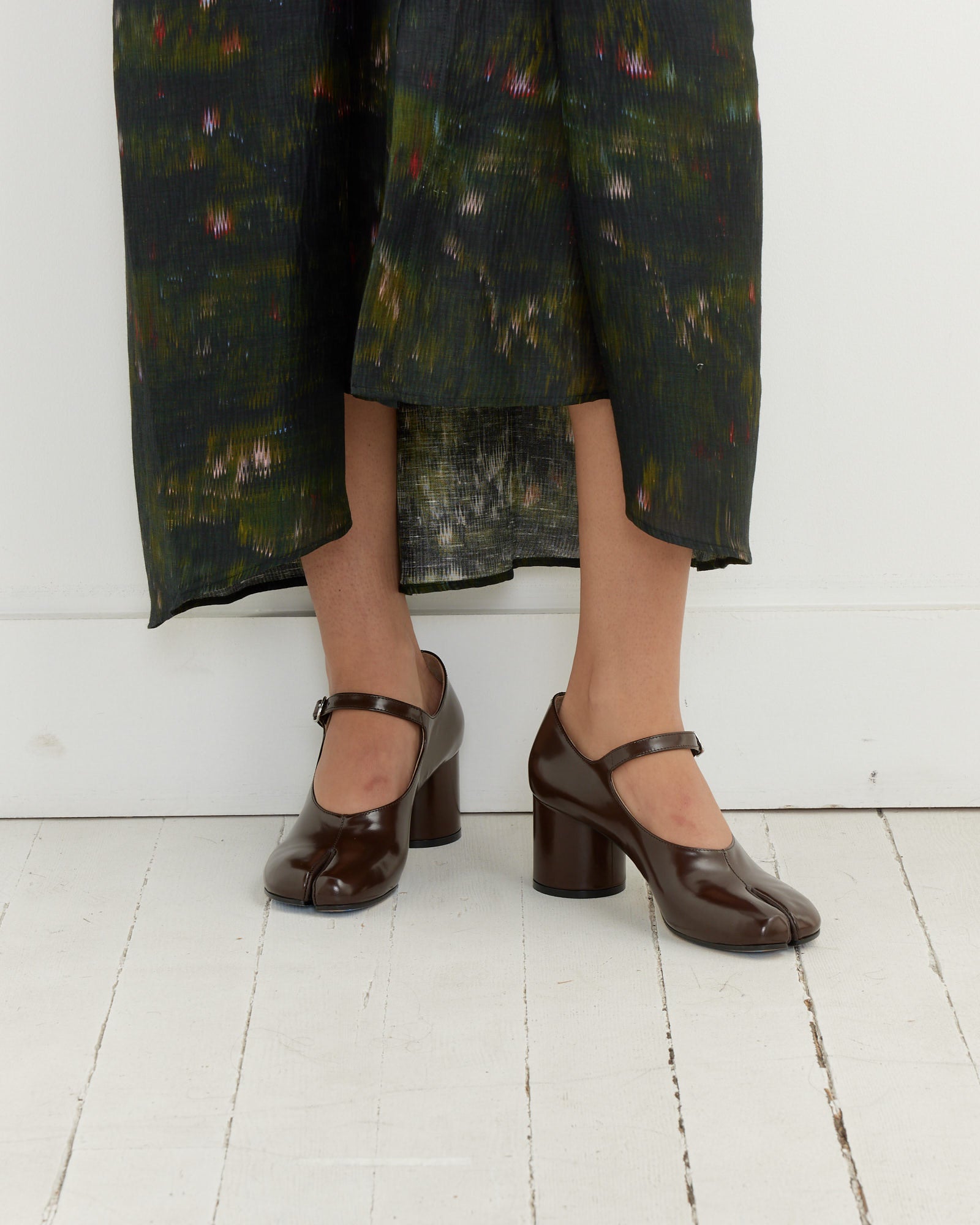 Tabi Mary Jane in Brown1