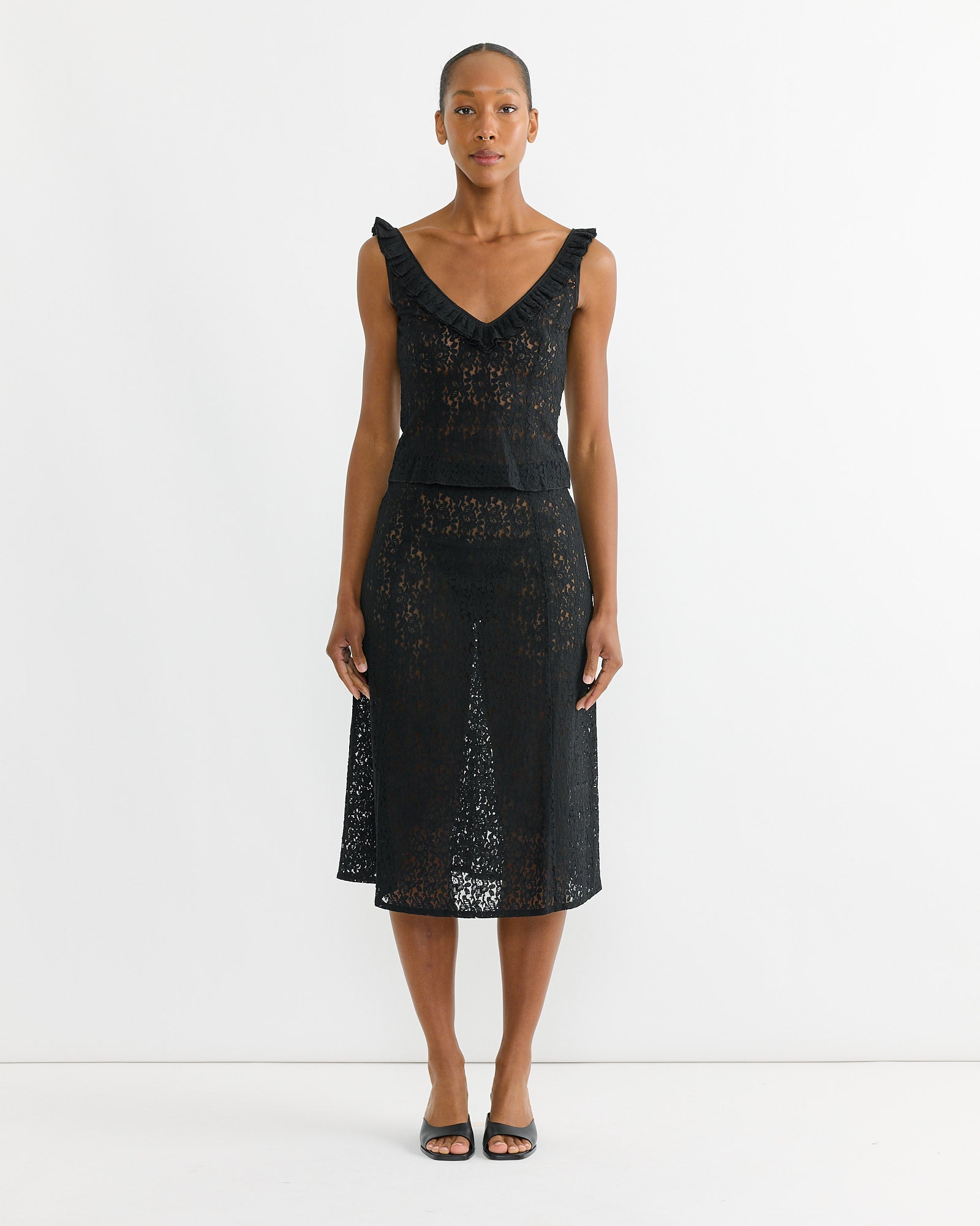 dress stores in moa Moa Top in Black