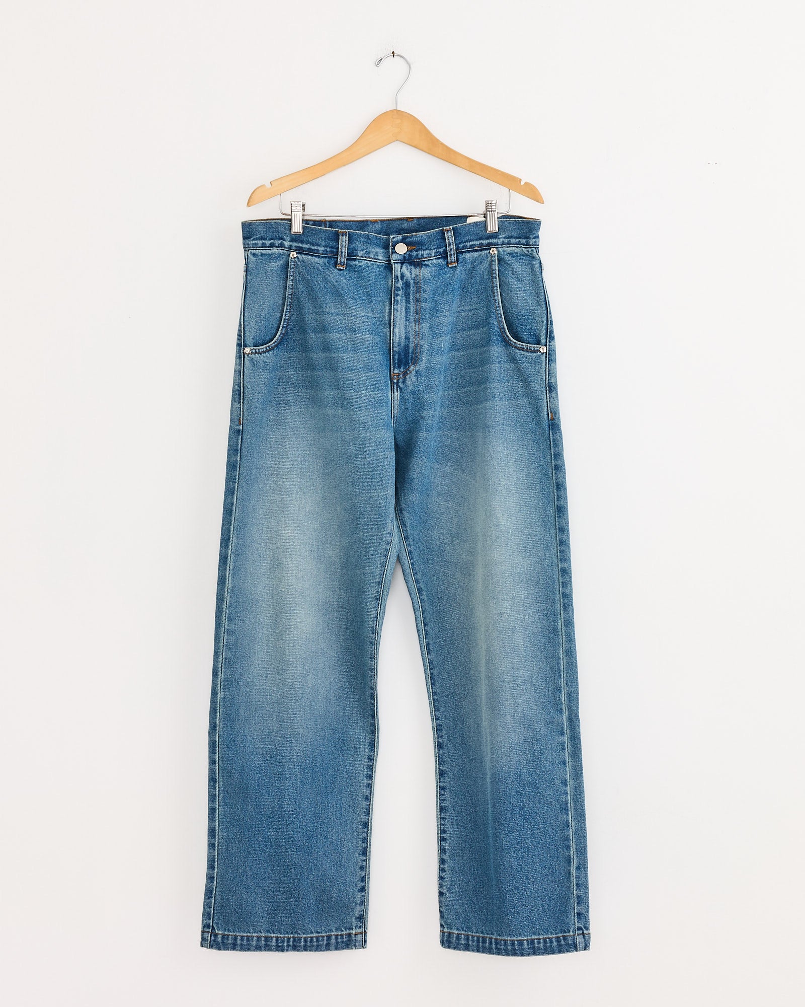 Dyed Finx Chino One Tuck Pant in Beige