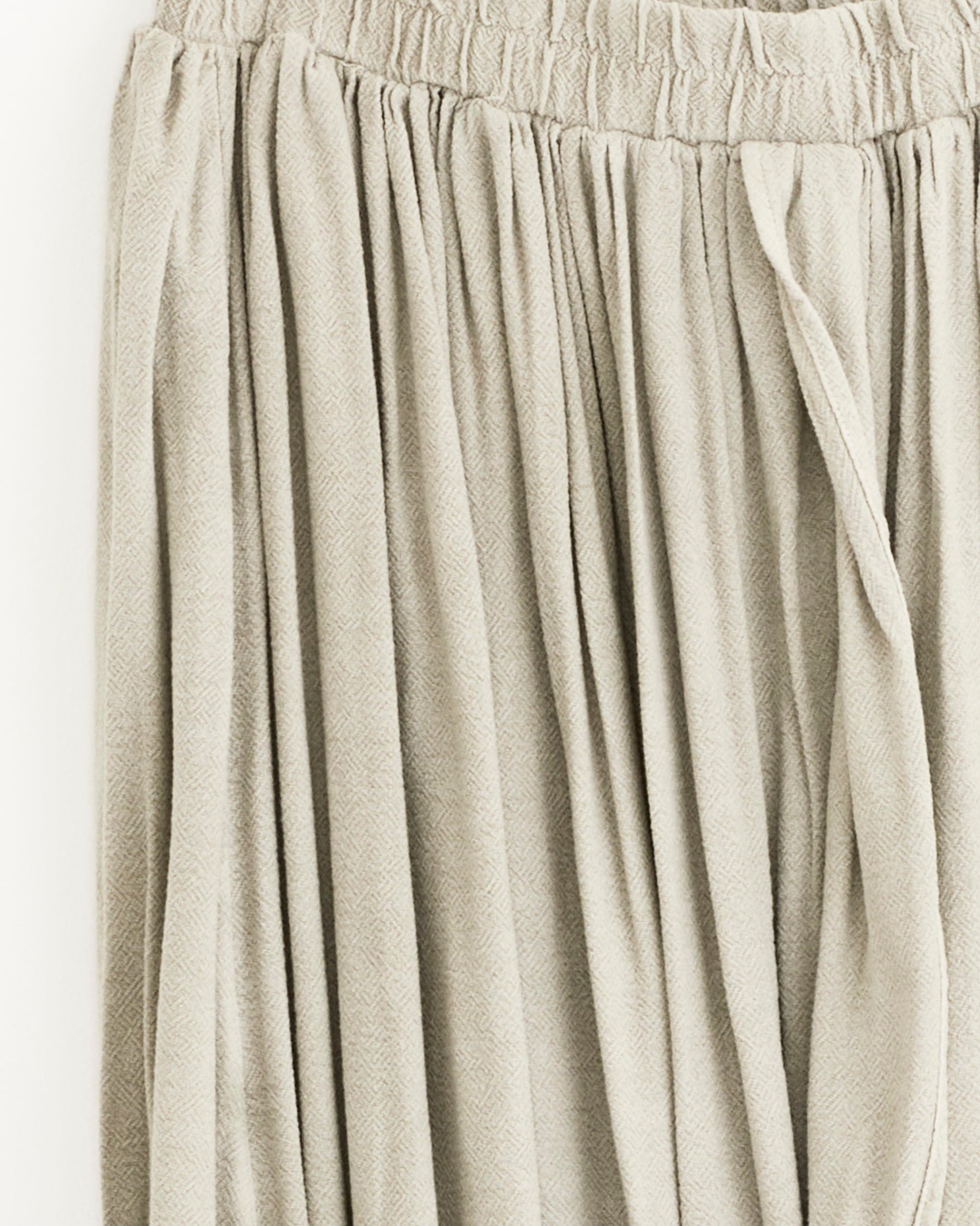 Black Crane Double Layered Drapy Skirt Limestone - Limestone / S (273445)