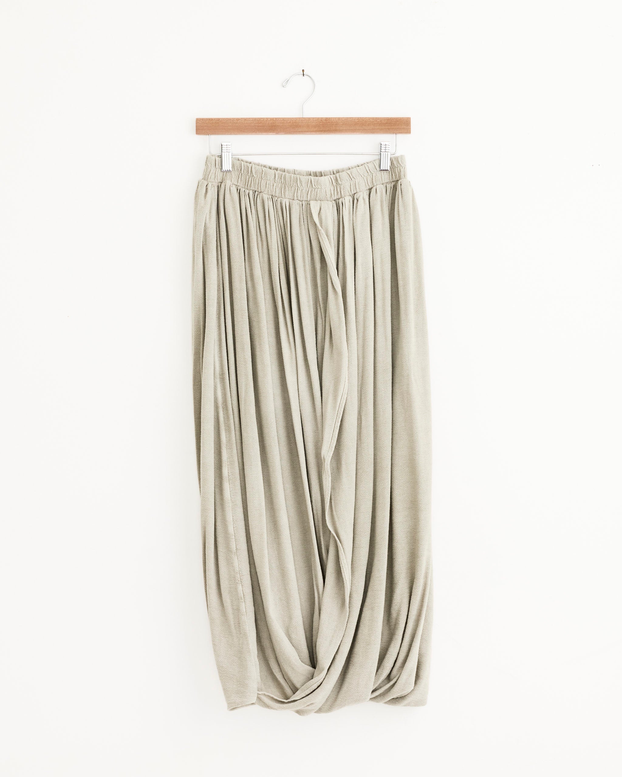 Black Crane Double Layered Drapy Skirt Limestone - Limestone / S (273445)