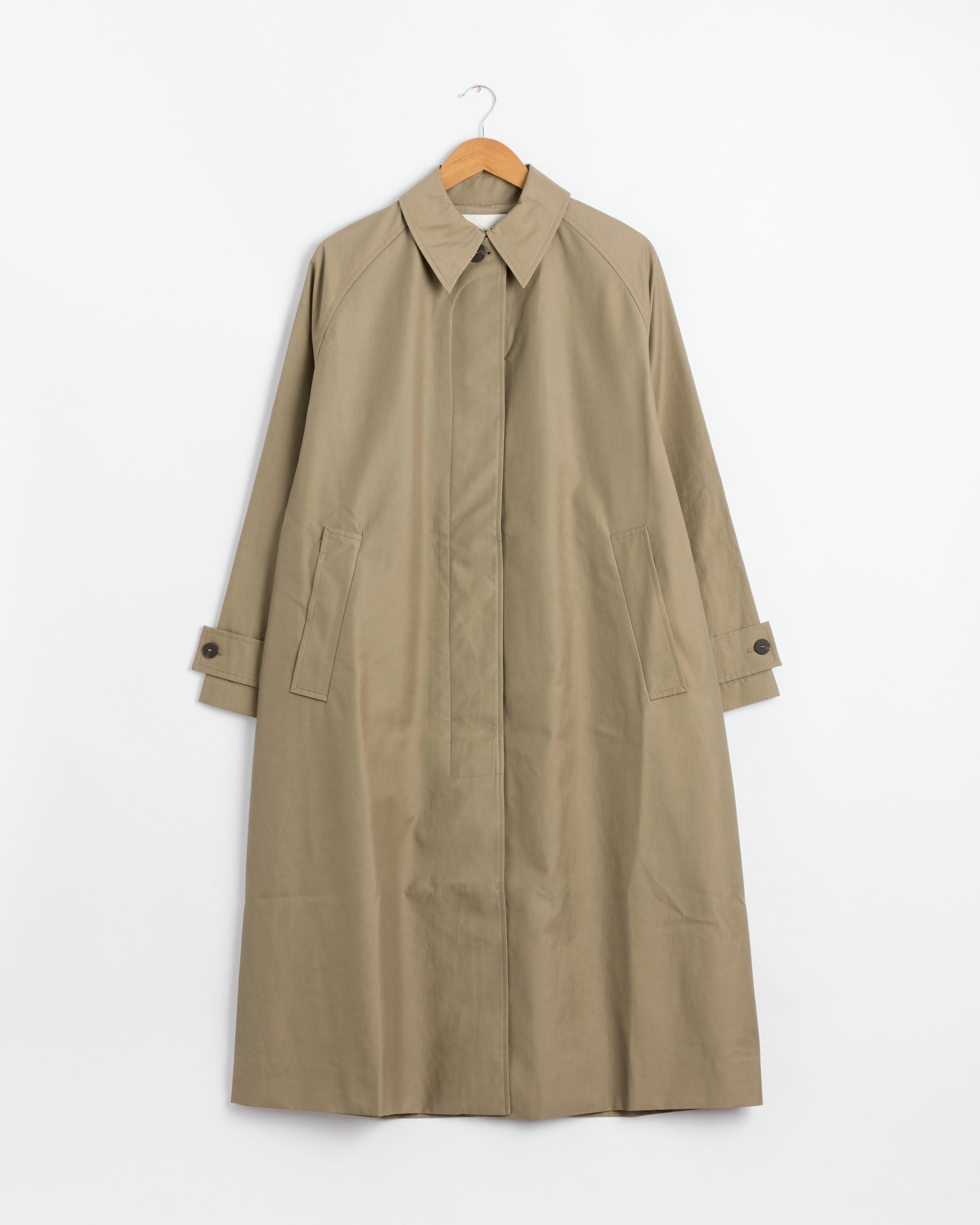 Nylon Lantern Skirt in Caramel Latte